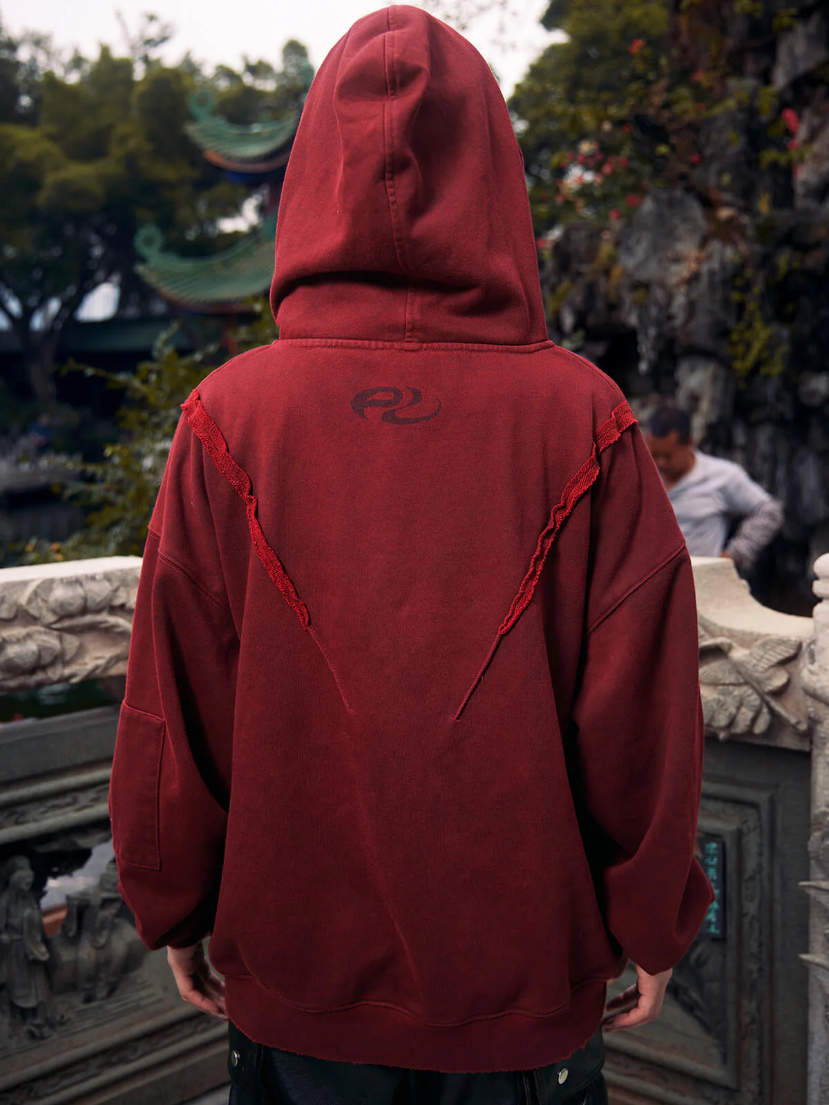 Personsoul Dragon Graphic Print Hoodie