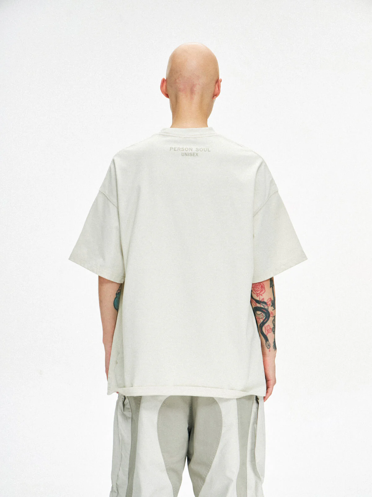 Personsoul Logo Embroidered Basic T-shirt
