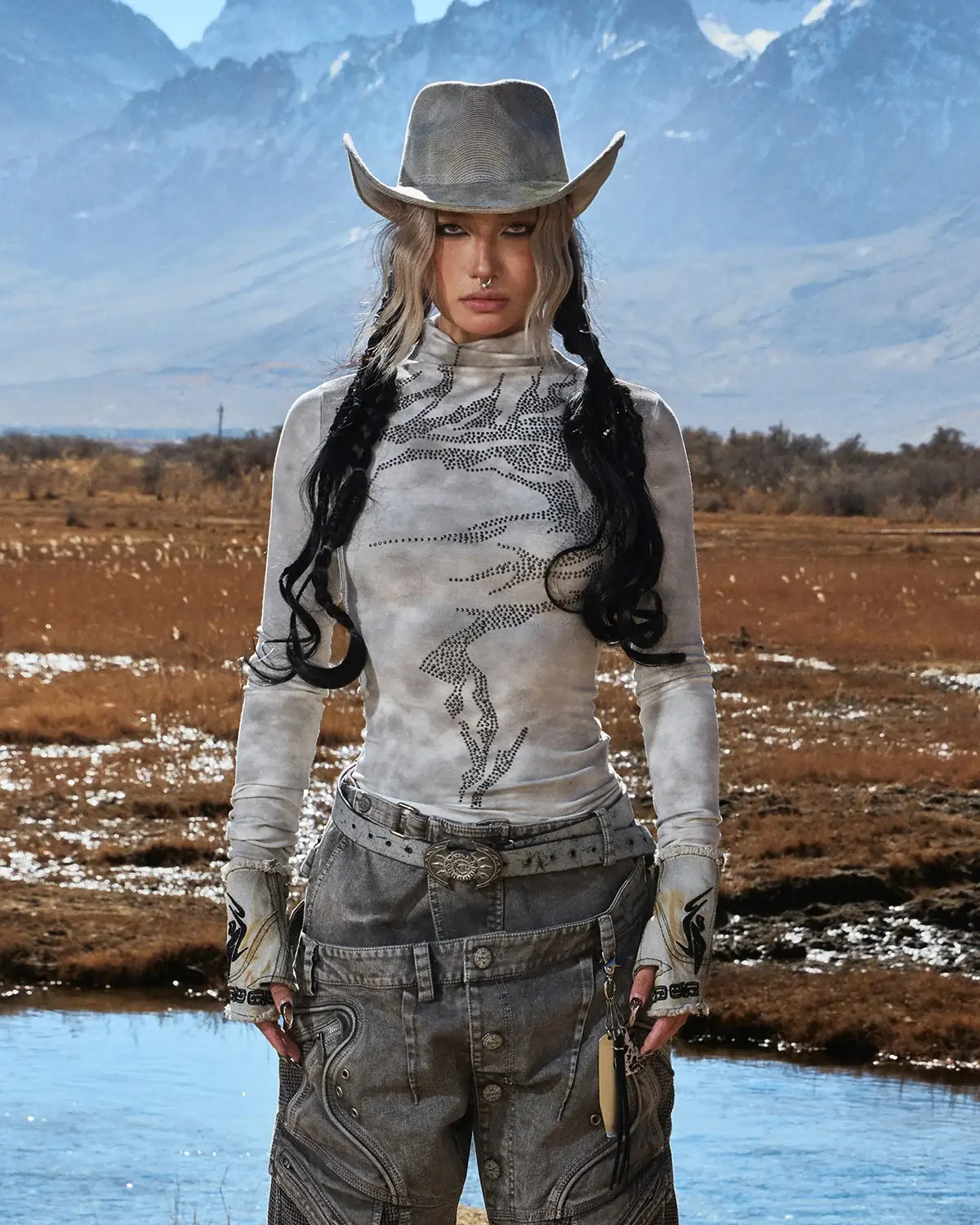 Personsoul Metallic Crystal-Lightning Long Sleeve Tee