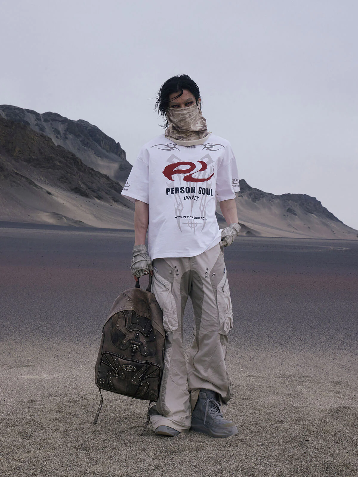 Personsoul Basic Logo Washed Oversized T-Shirt