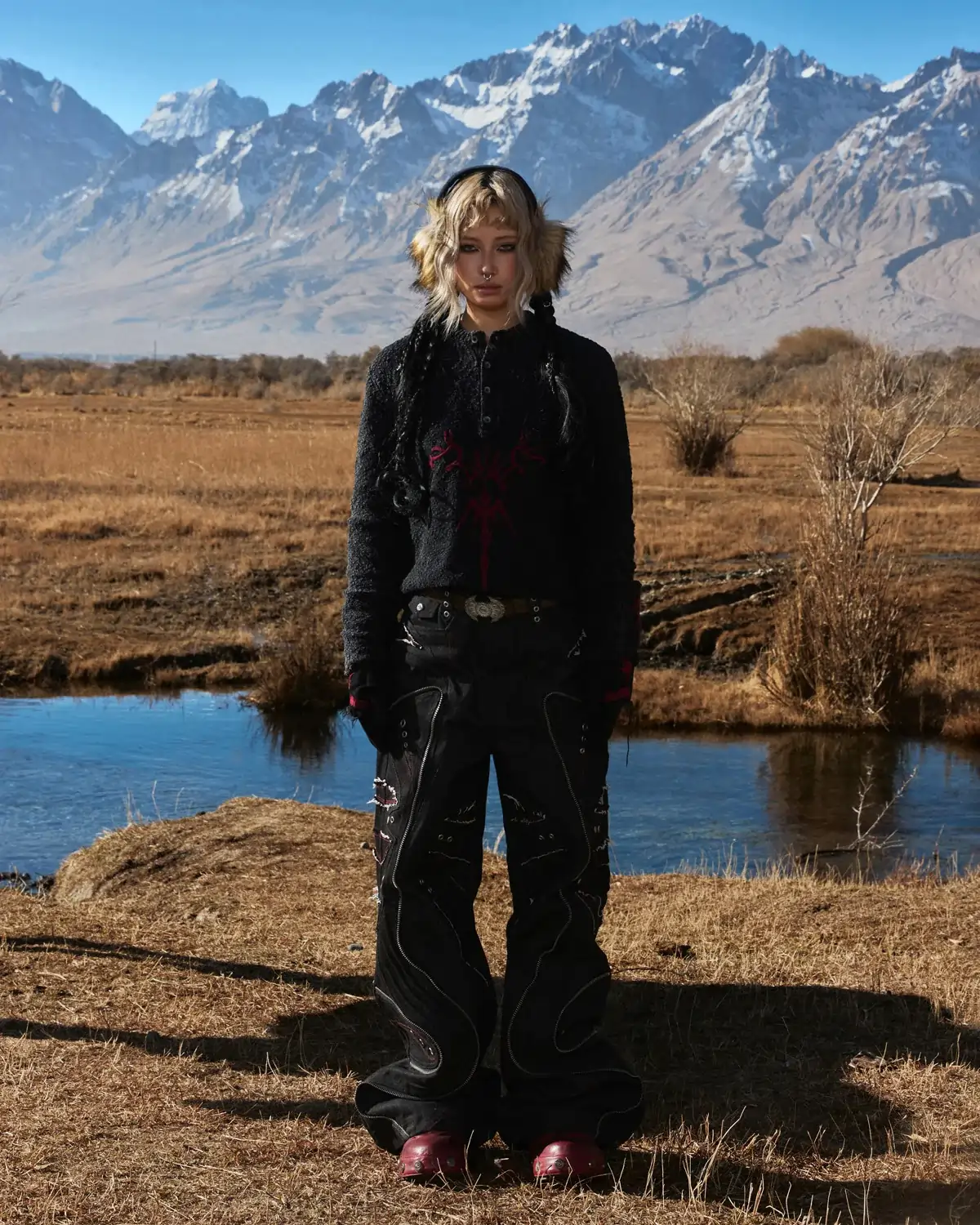 Personsoul Pom-Pom Long-Sleeve Henley Shirt