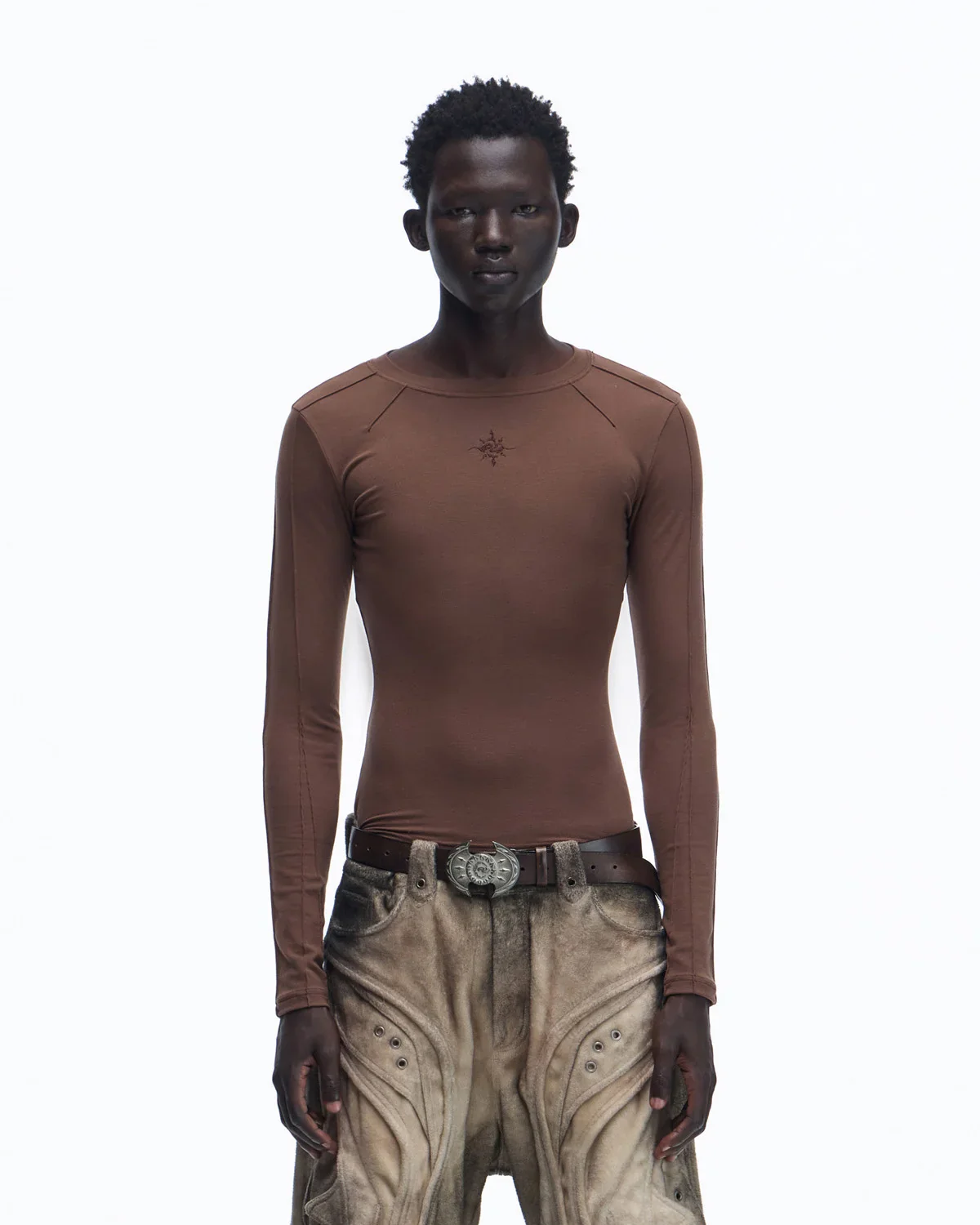 Personsoul Essential Long Sleeve Crewneck In Brown