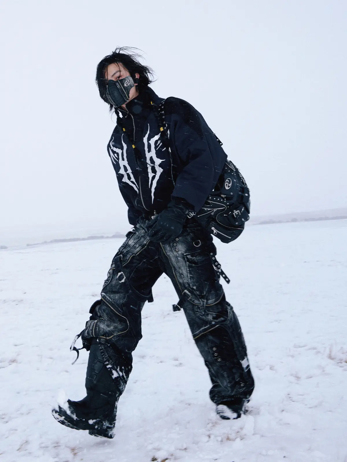 Personsoul Embroidered Cropped Down Jacket