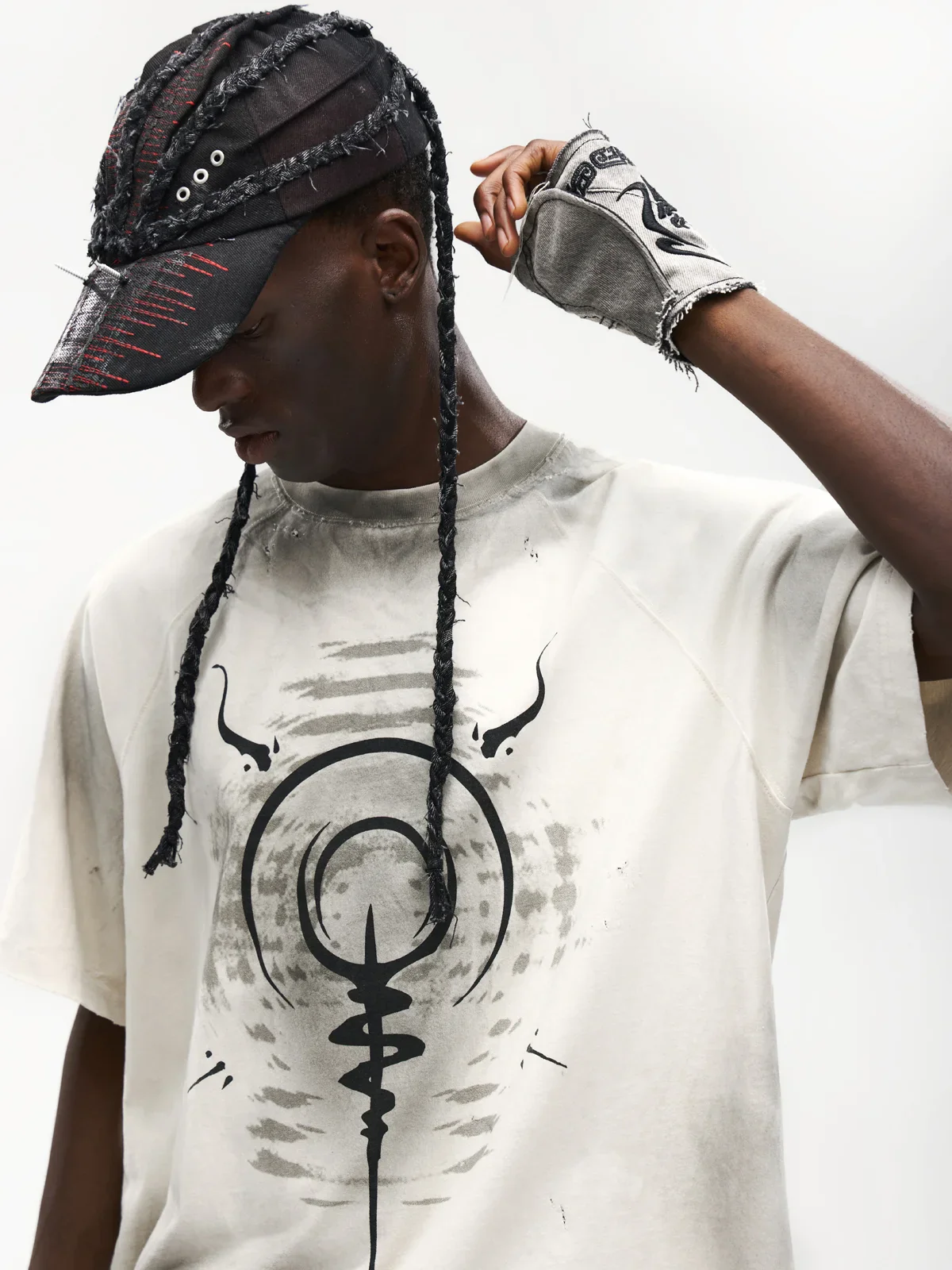 Swirl & Beast Print Loose Raglan Tee