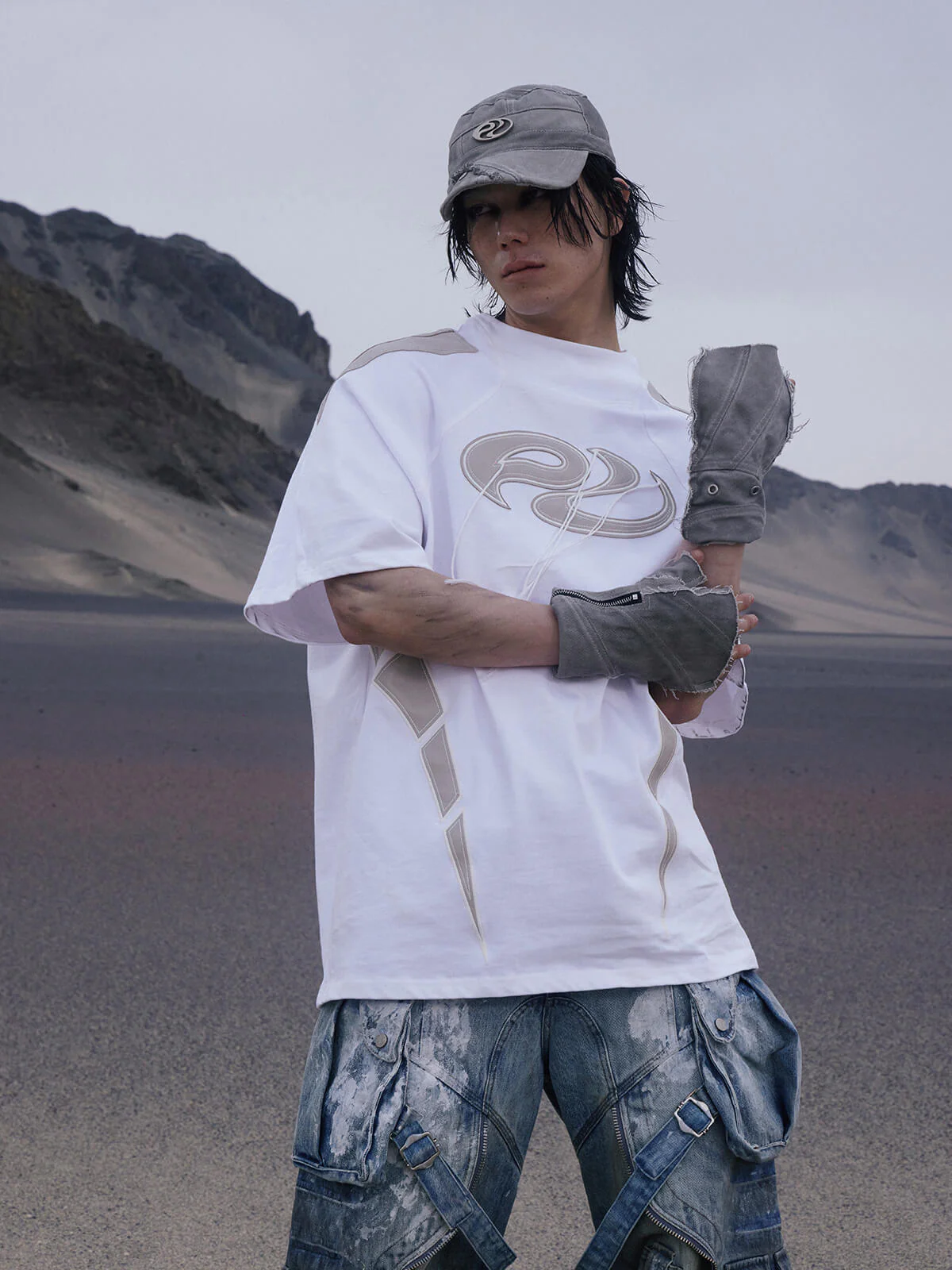 Personsoul Logo With Tassel Oversized T-Shirt