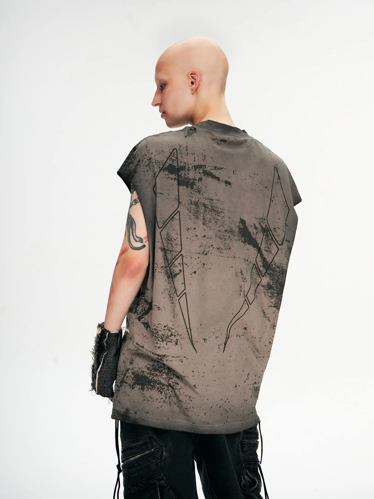 Personsoul Desert Sun-Totem Graphic Tank Top