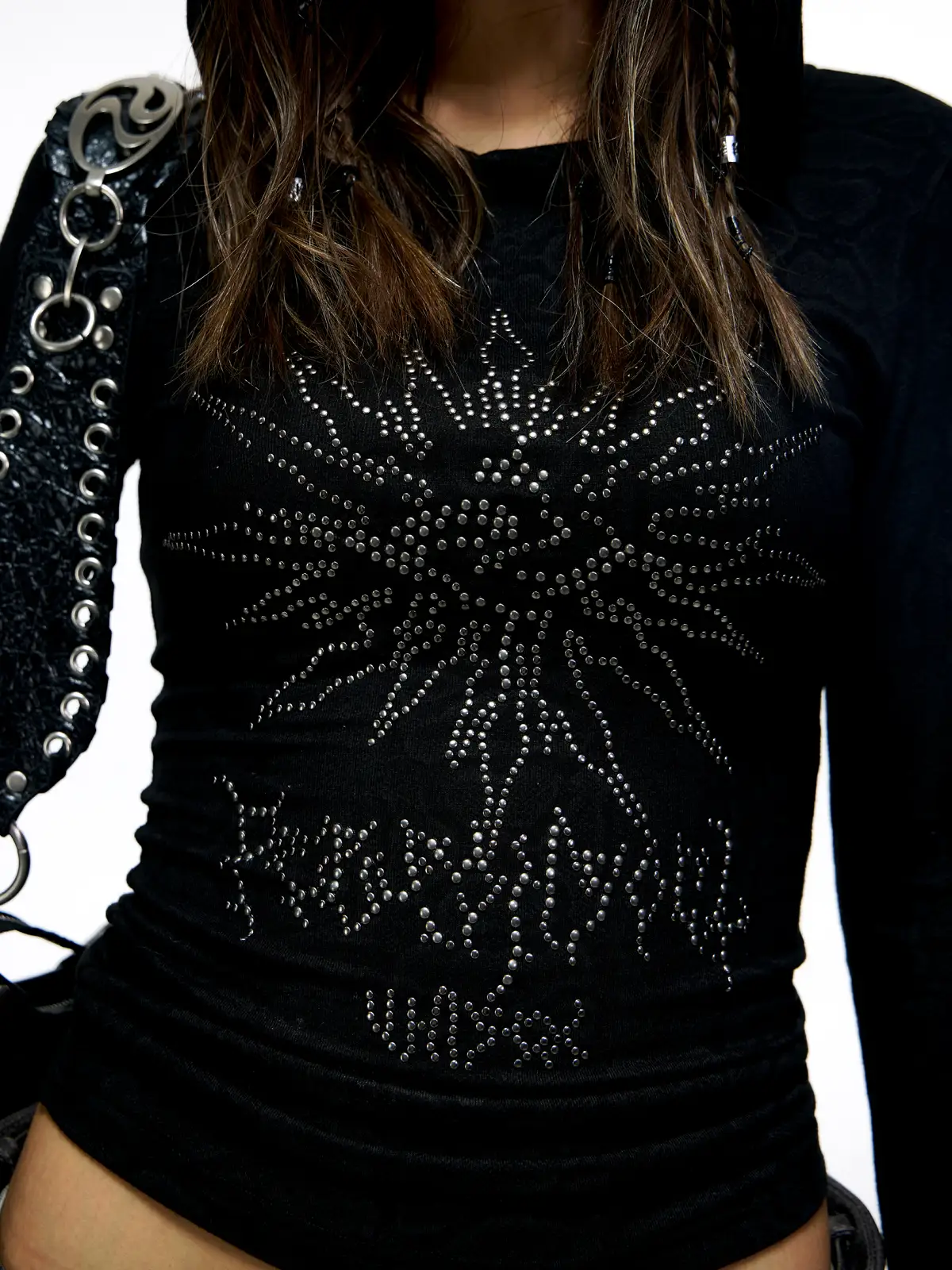 Personsoul Sun Totem Mesh Hooded Bottoming Shirt