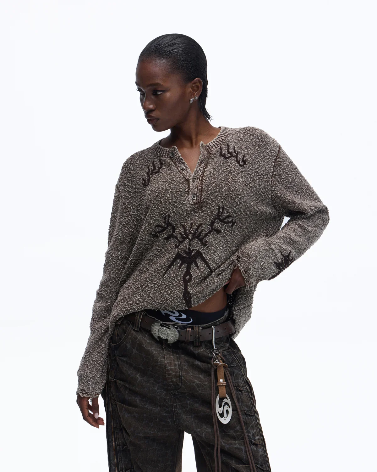 Personsoul Pom-Pom Long-Sleeve Henley Shirt