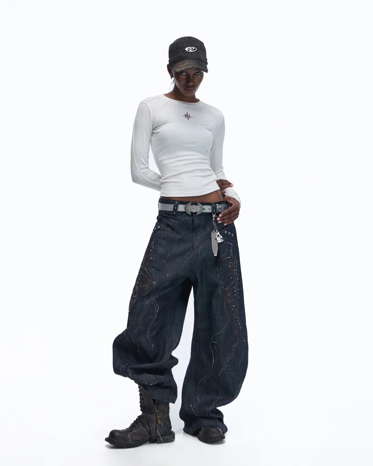 Personsoul Essential Long Sleeve Crewneck