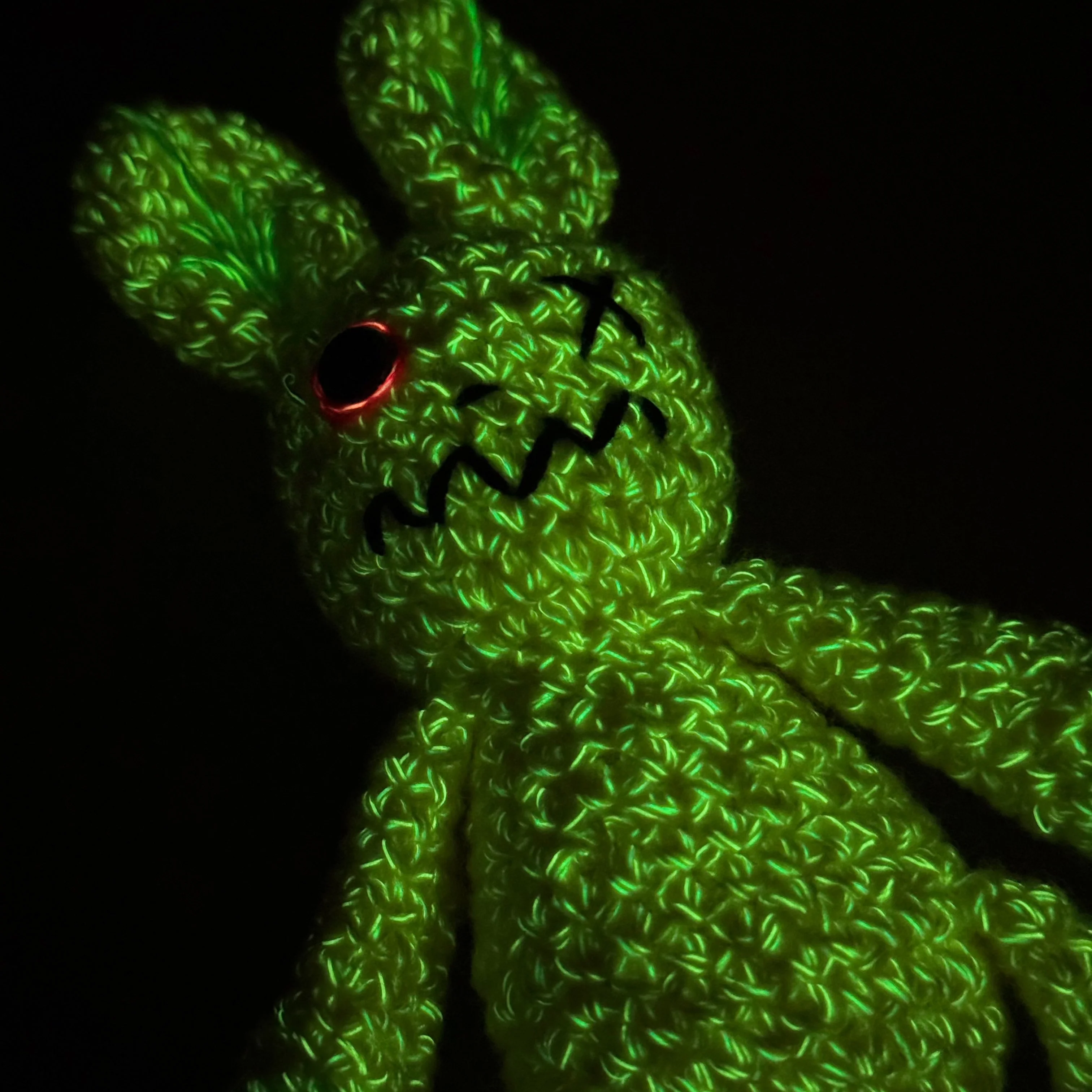 MONSTERS AMIGURUMI CROCHET YELLOW!