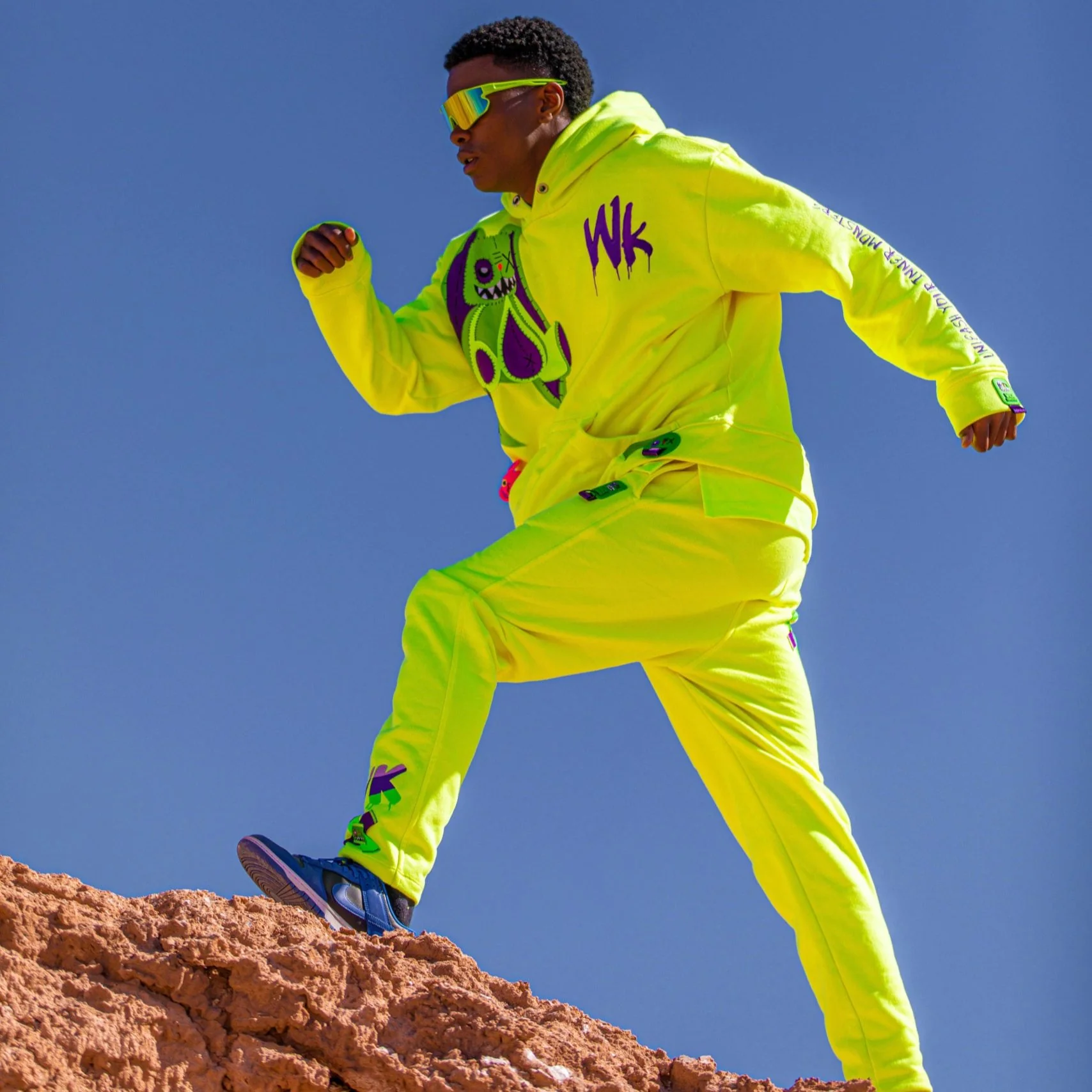 OVERSIZED YELLOW NEON HOODIE MONSTER COLLECTION!