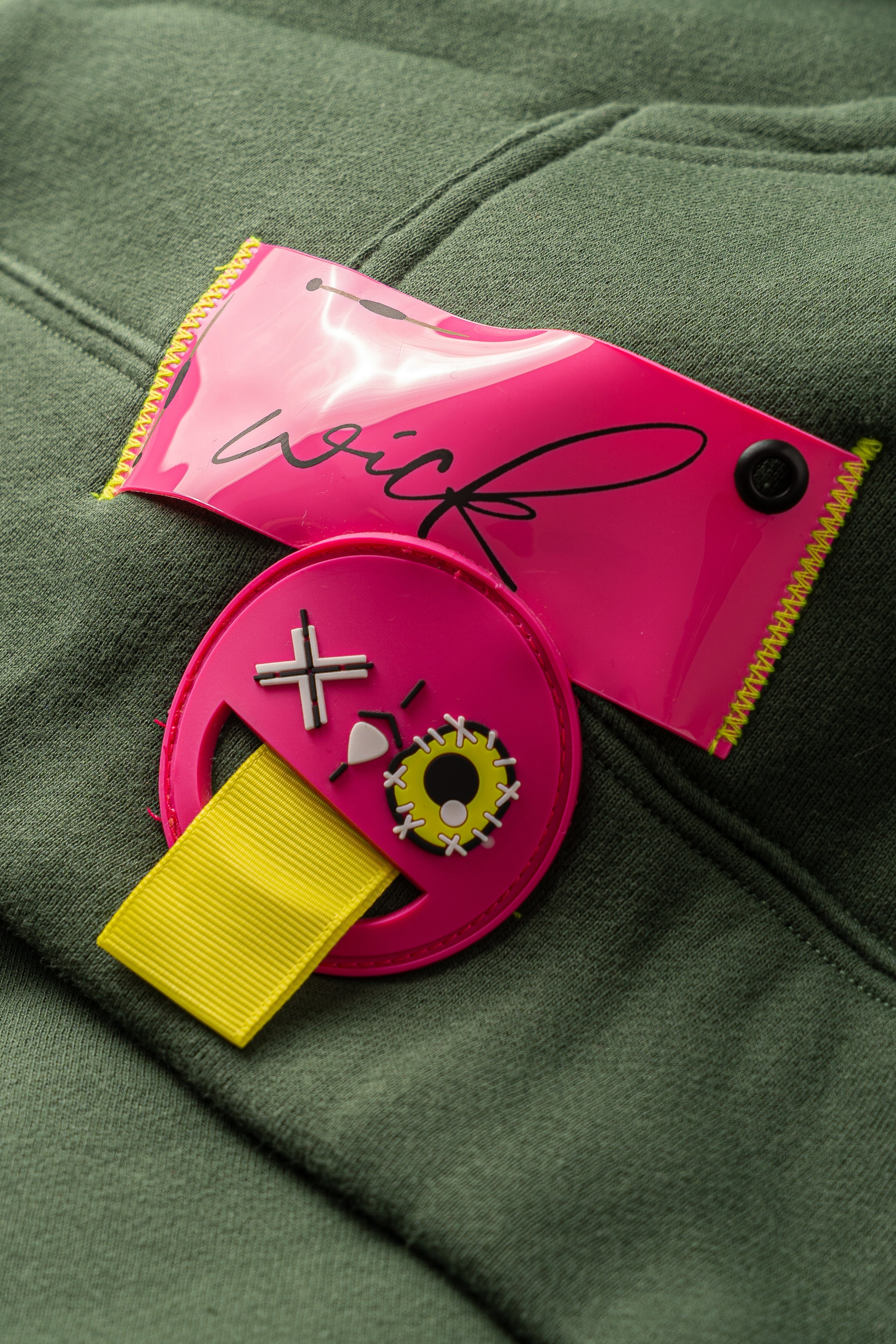 MOSS GREEN SWEATSHIRT GREEN SPACE!