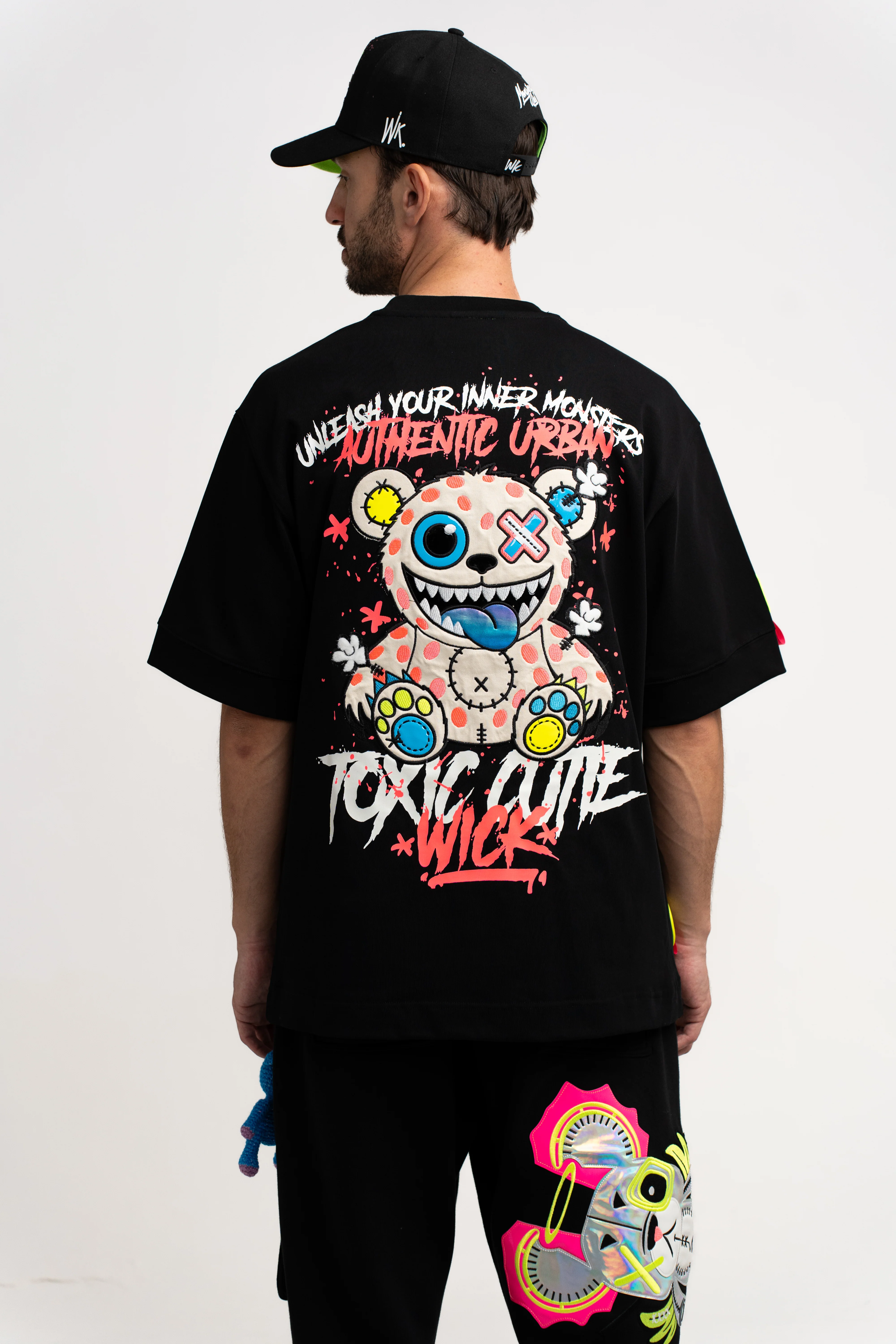 T-SHIRT OVERSIZED TOXIC BLACK
