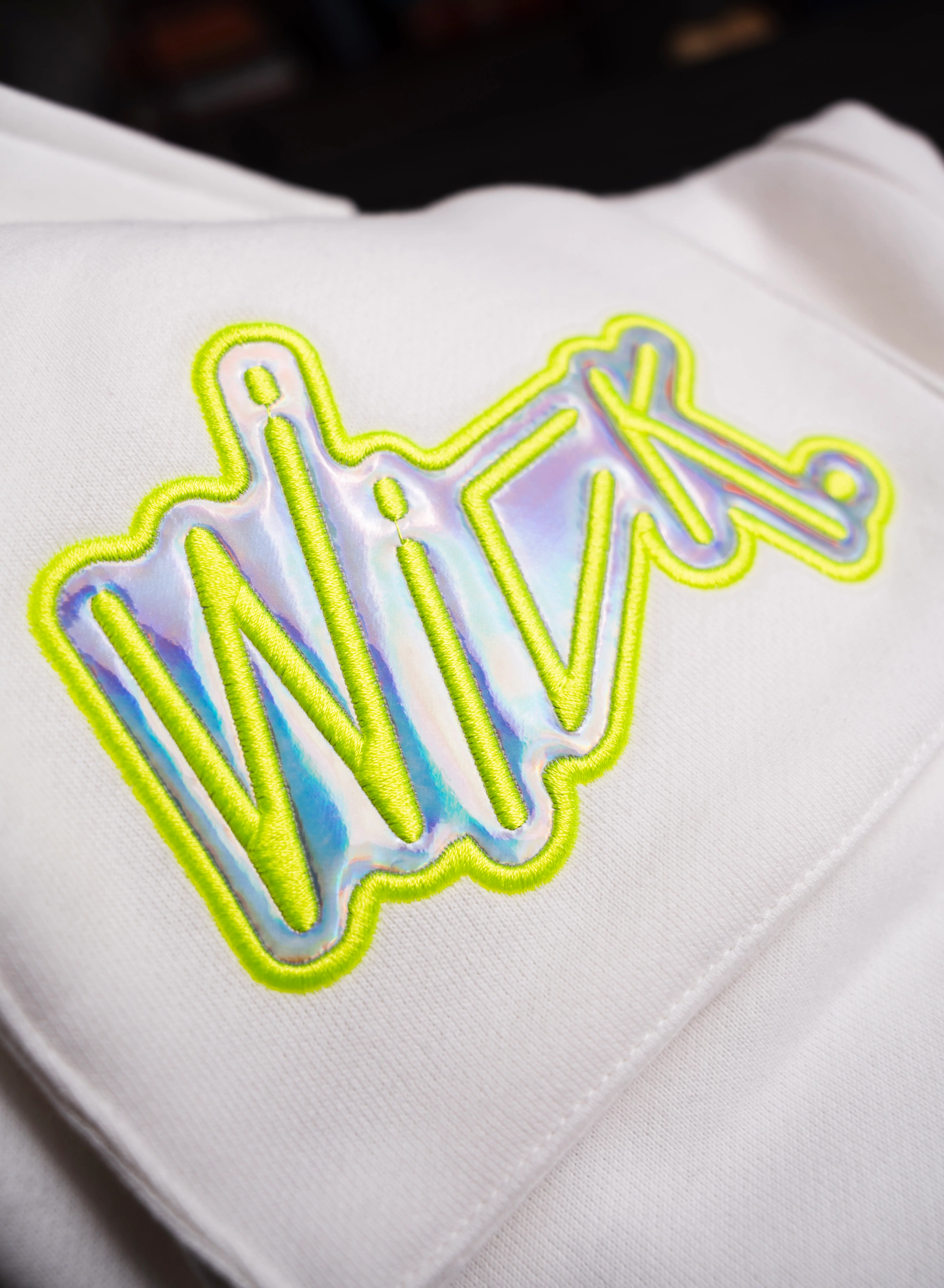 NEON ROYALTY CARGO SWEATPANTS WHITE