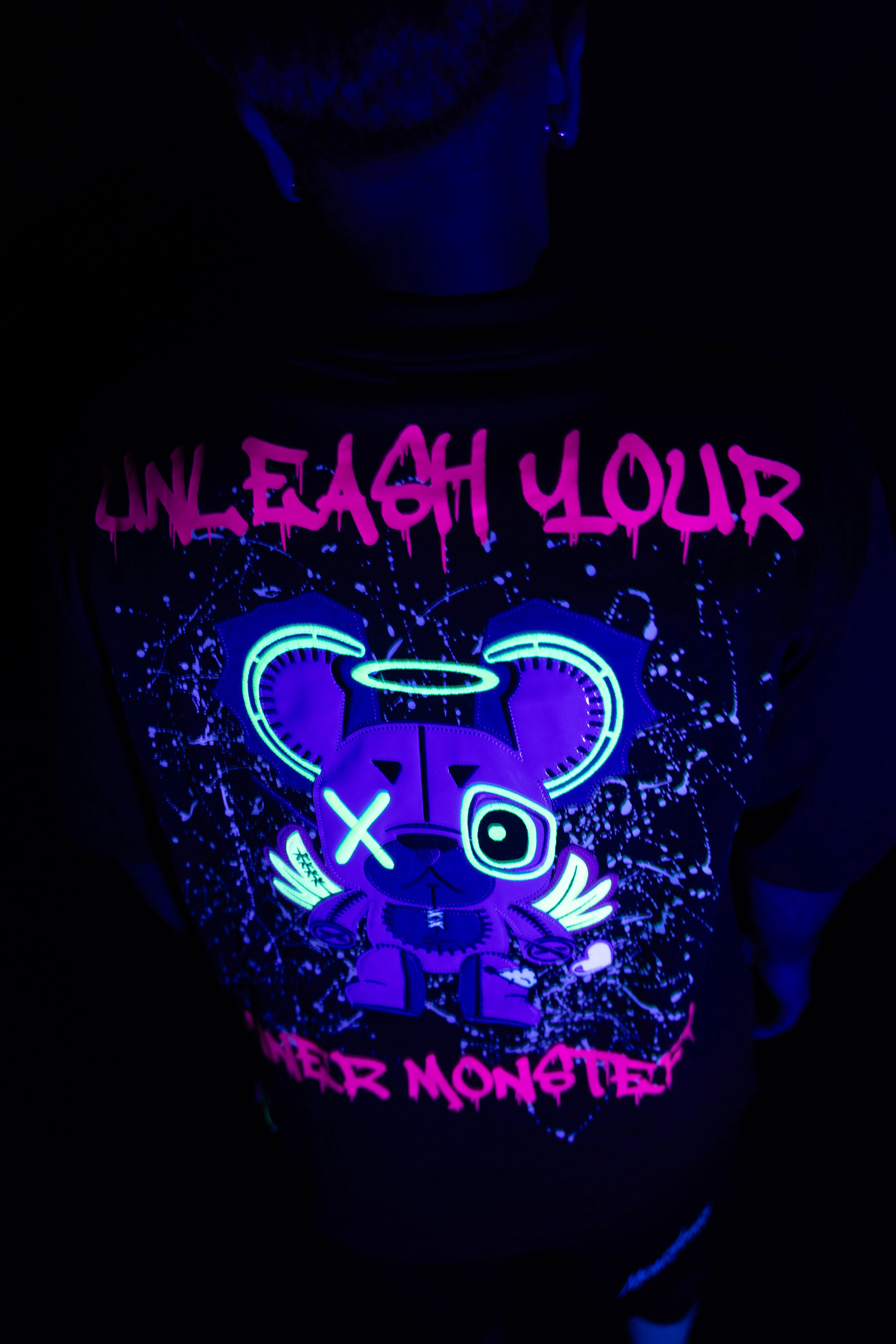 OVERSIZED NR ARROW BLACK