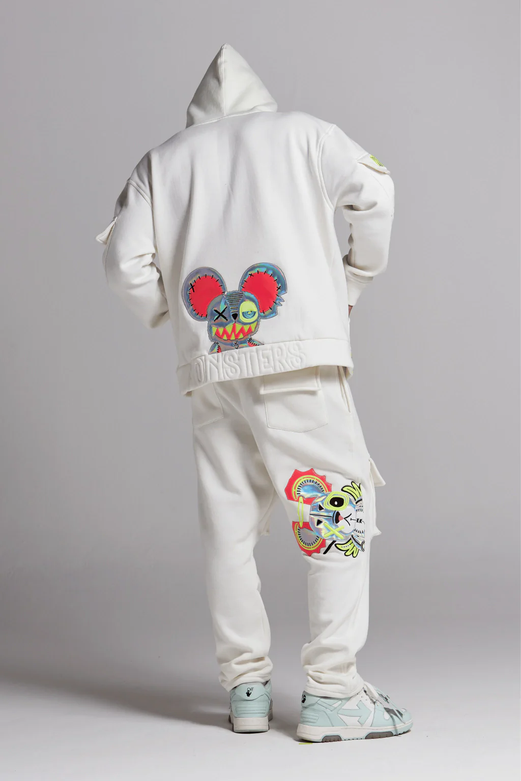 NEON ROYALTY CARGO SWEATPANTS WHITE