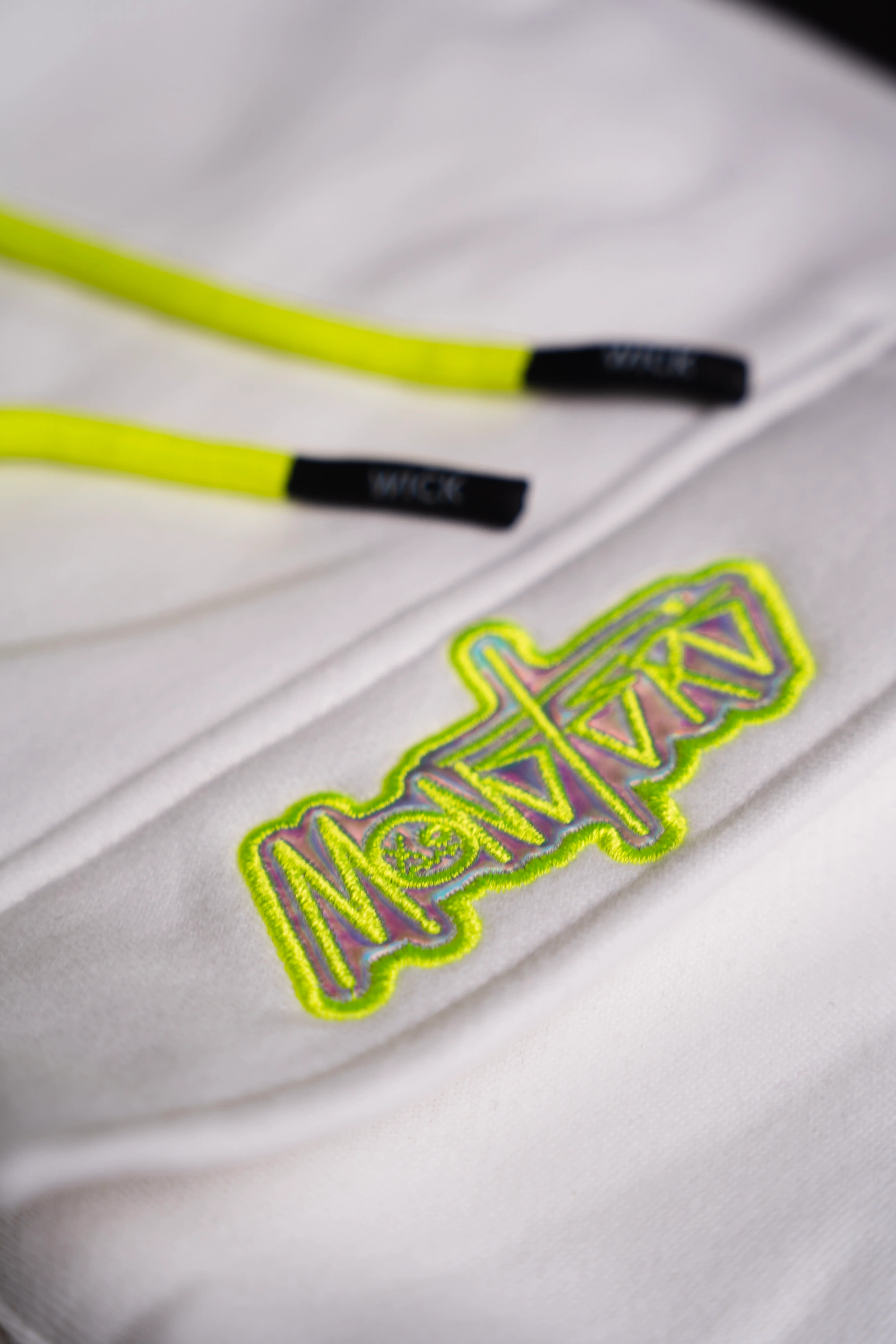 NEON ROYALTY CARGO SWEATPANTS WHITE