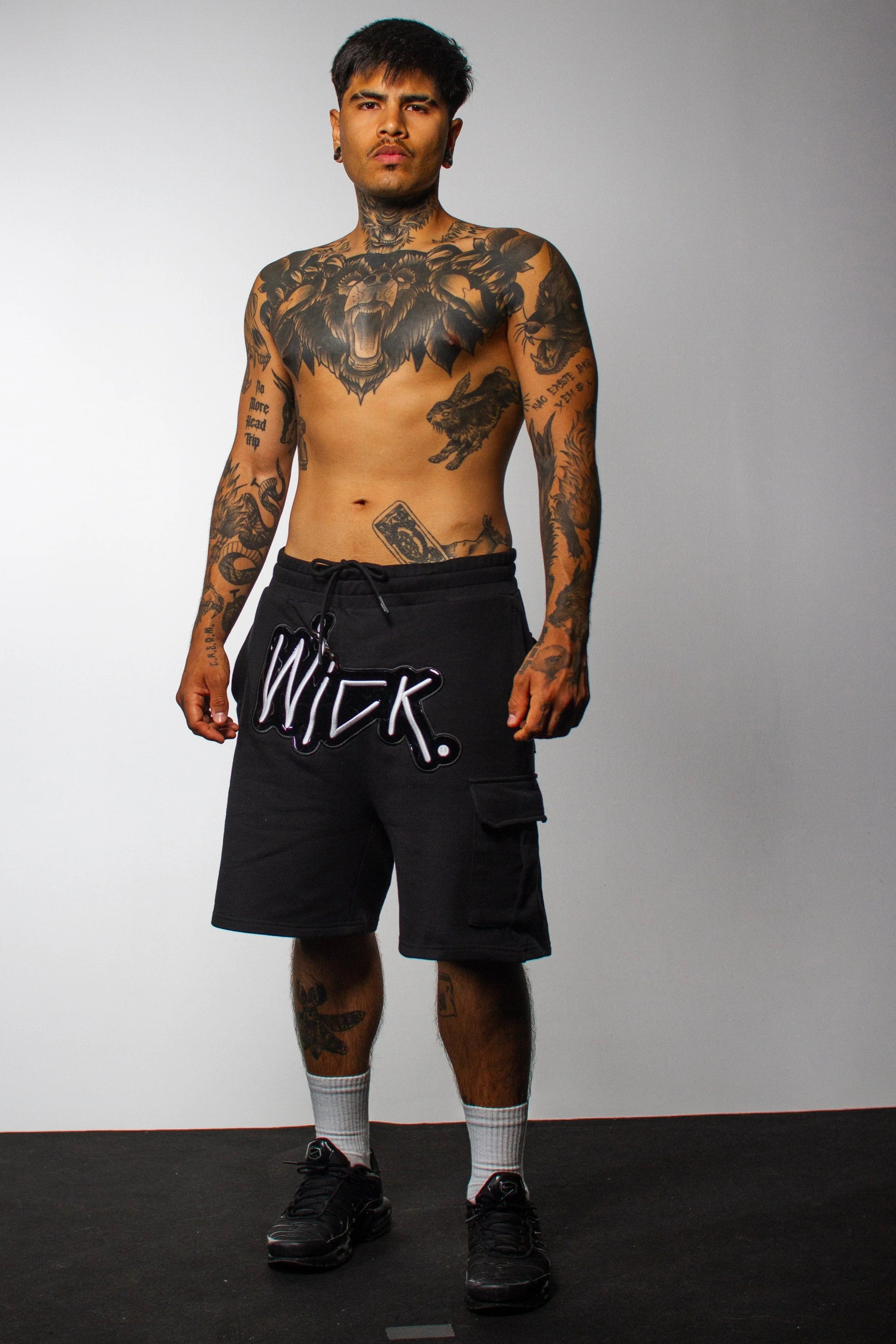 NR WICK BLACK SHORTS