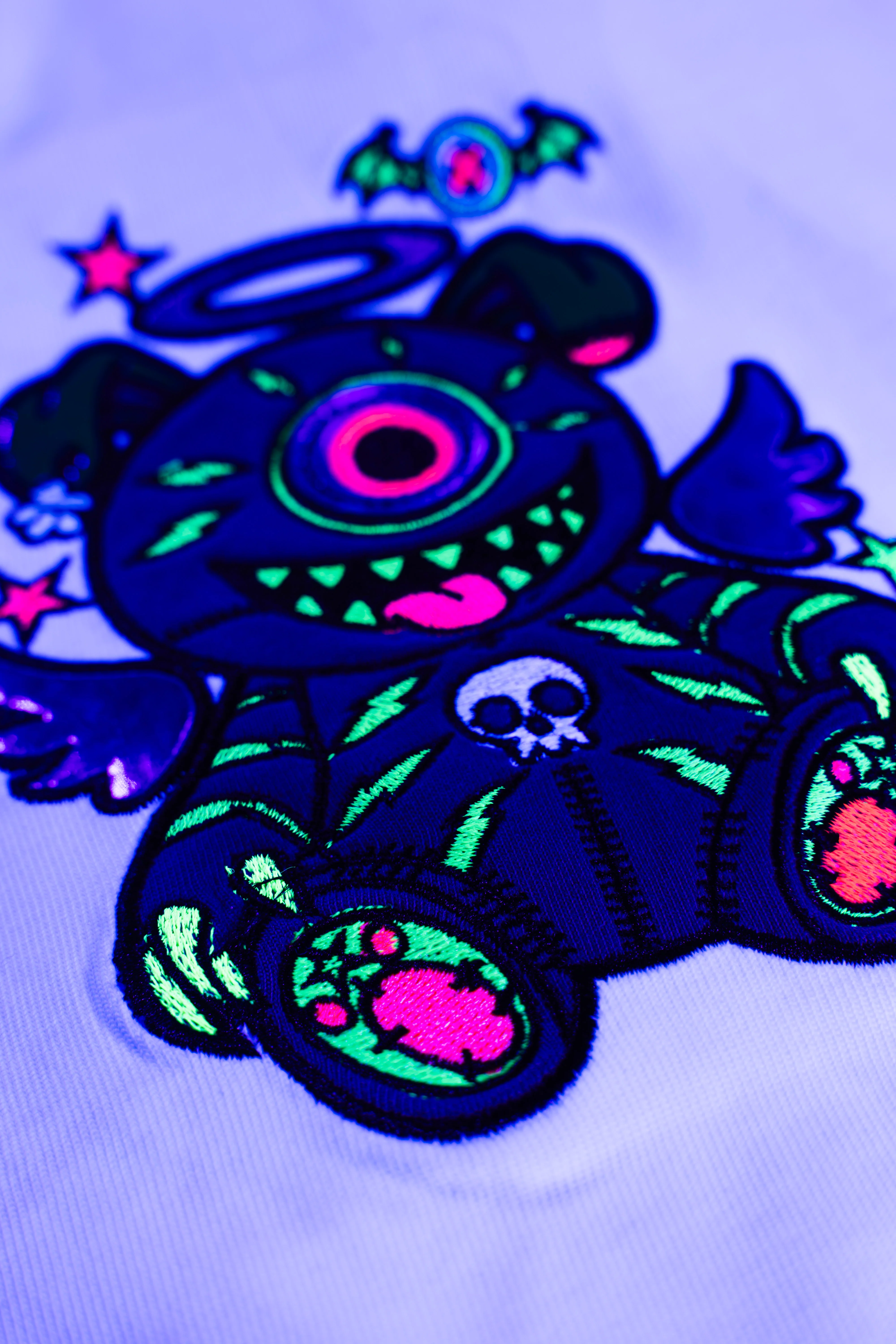 T-SHIRT OVERSIZED WARLOCK WHITE