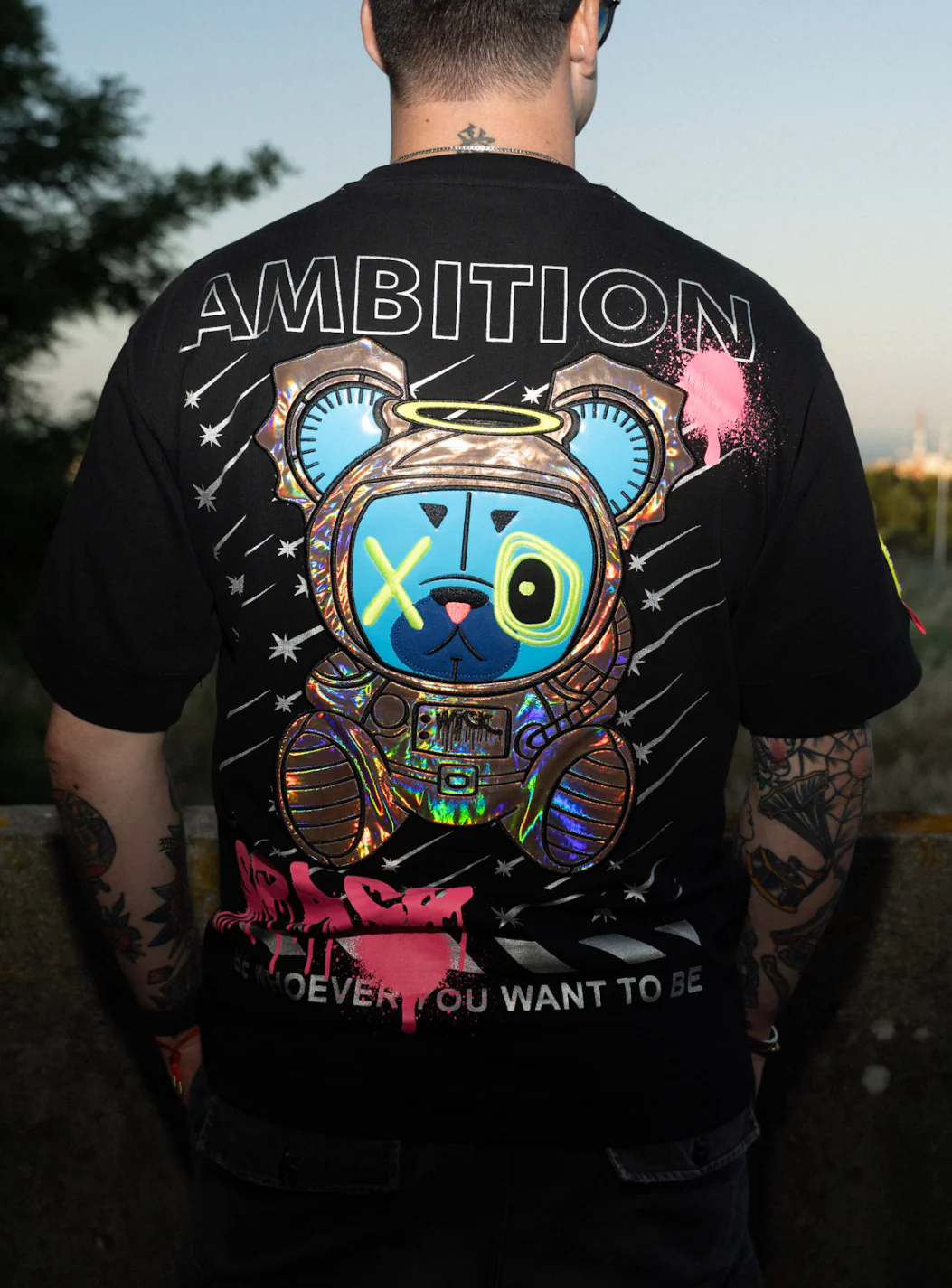 SPACE BLACK OVERSIZED T-SHIRT!