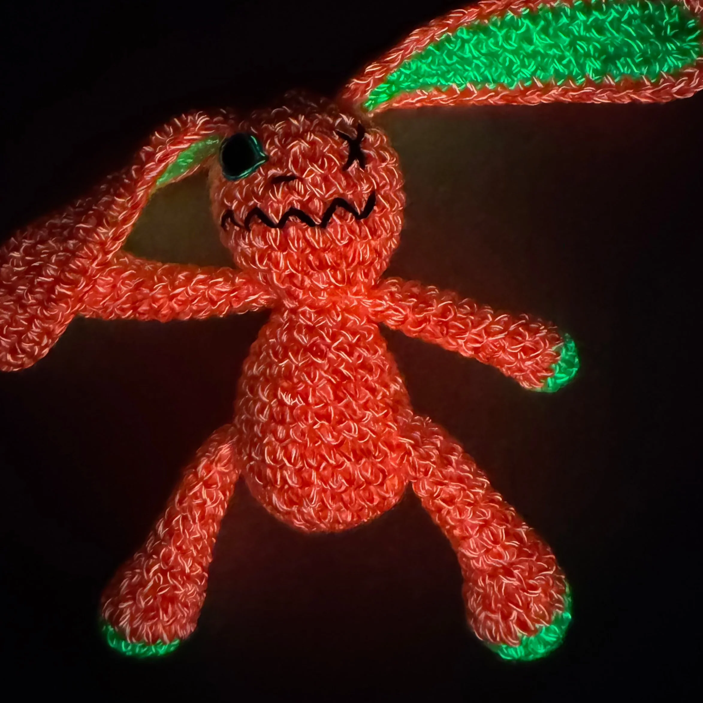 MONSTERS AMIGURUMI CROCHET ORANGE!