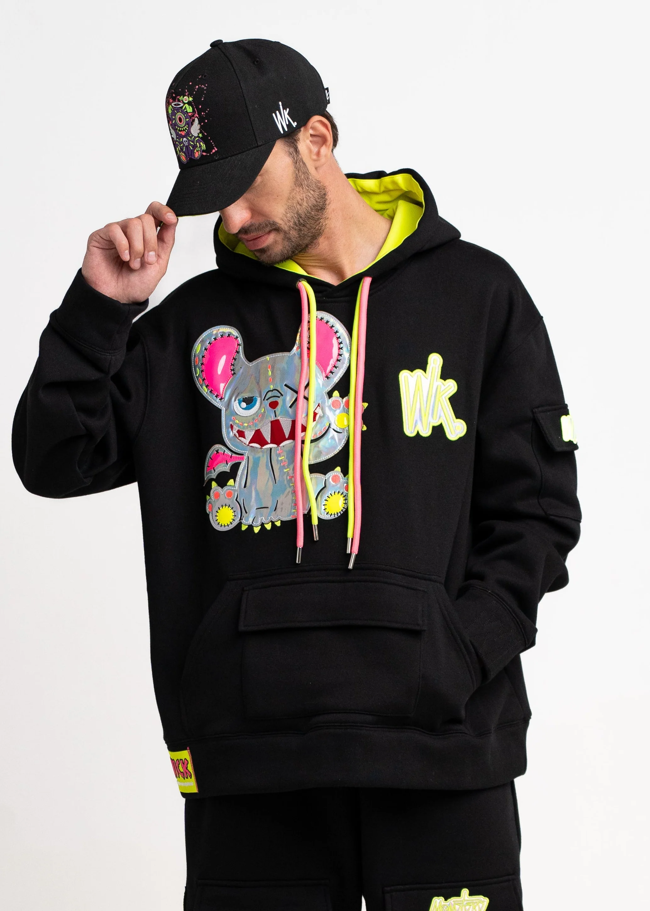 NEON ROYALTY HOODIE BLACK