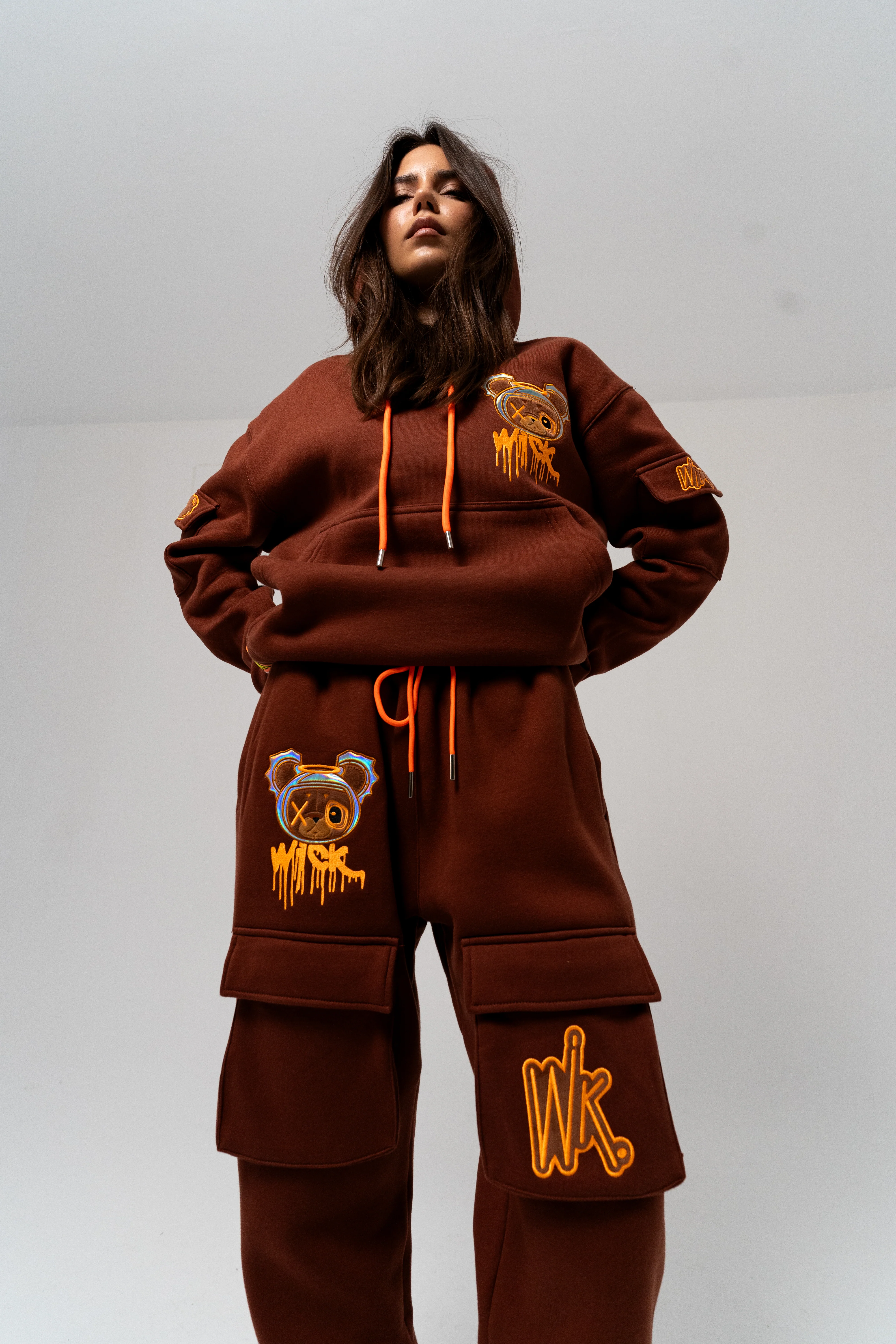 SPACE BROWN SWEATPANT