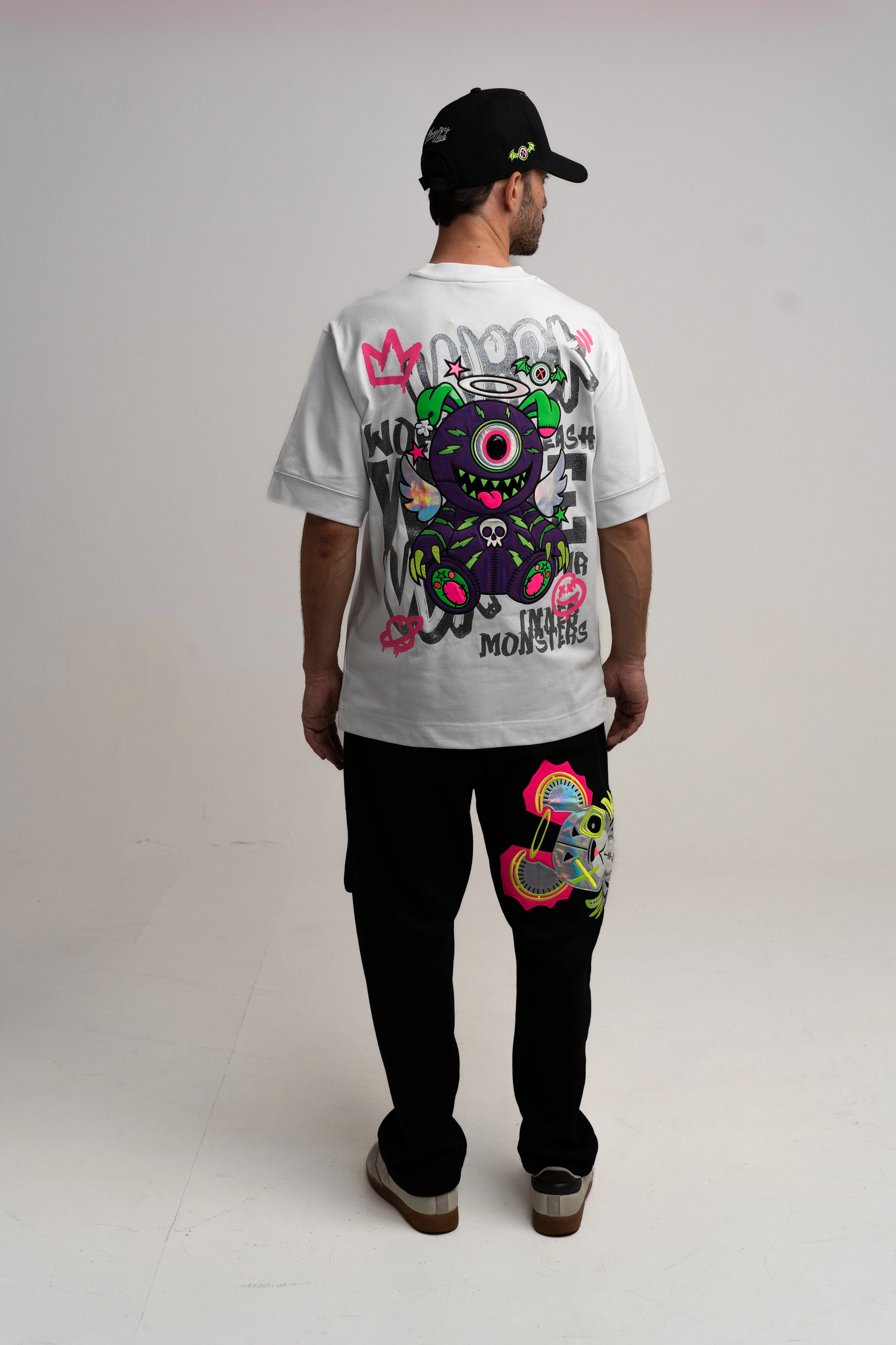 T-SHIRT OVERSIZED WARLOCK WHITE