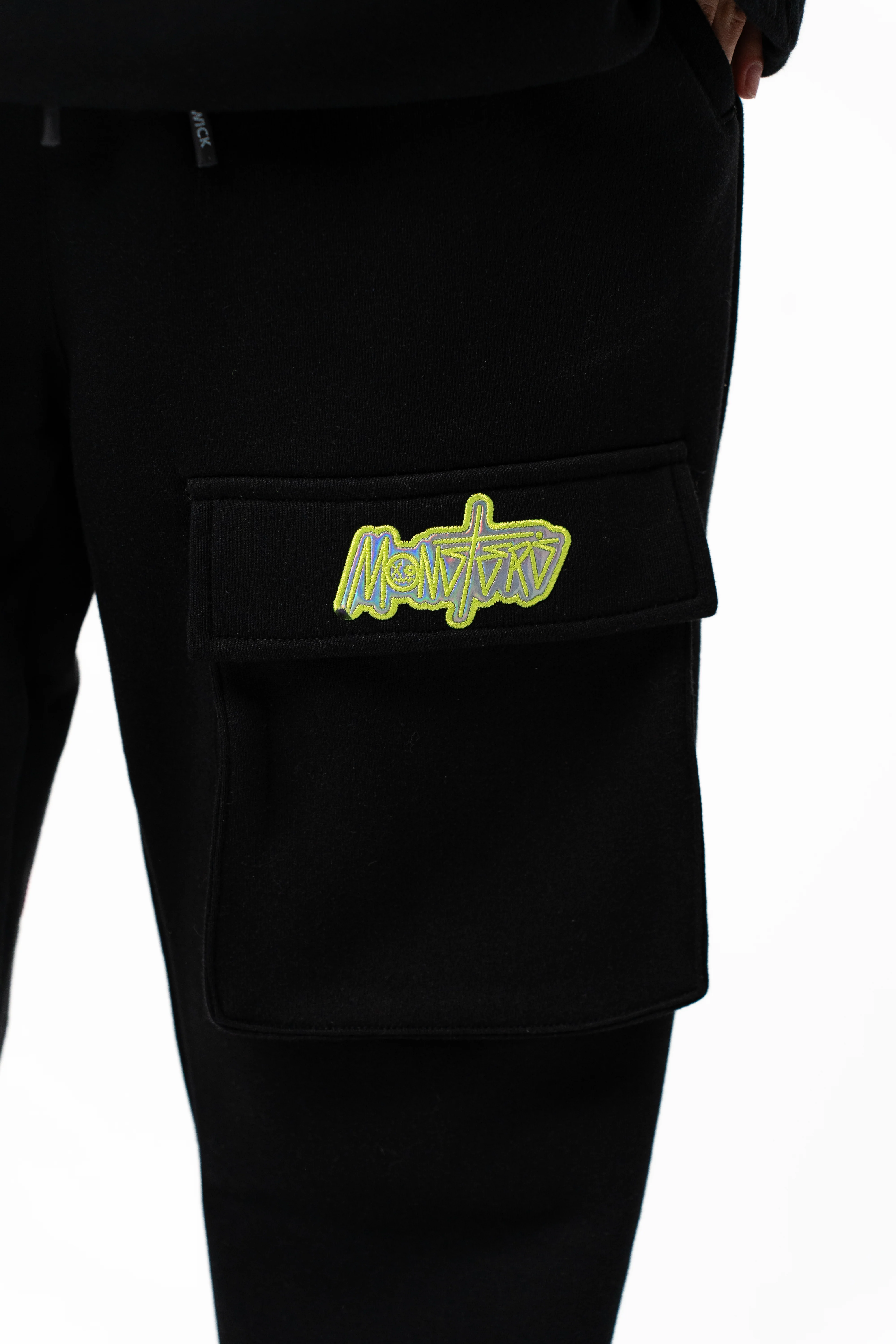 NEON ROYALTY CARGO SWEATPANTS BLACK