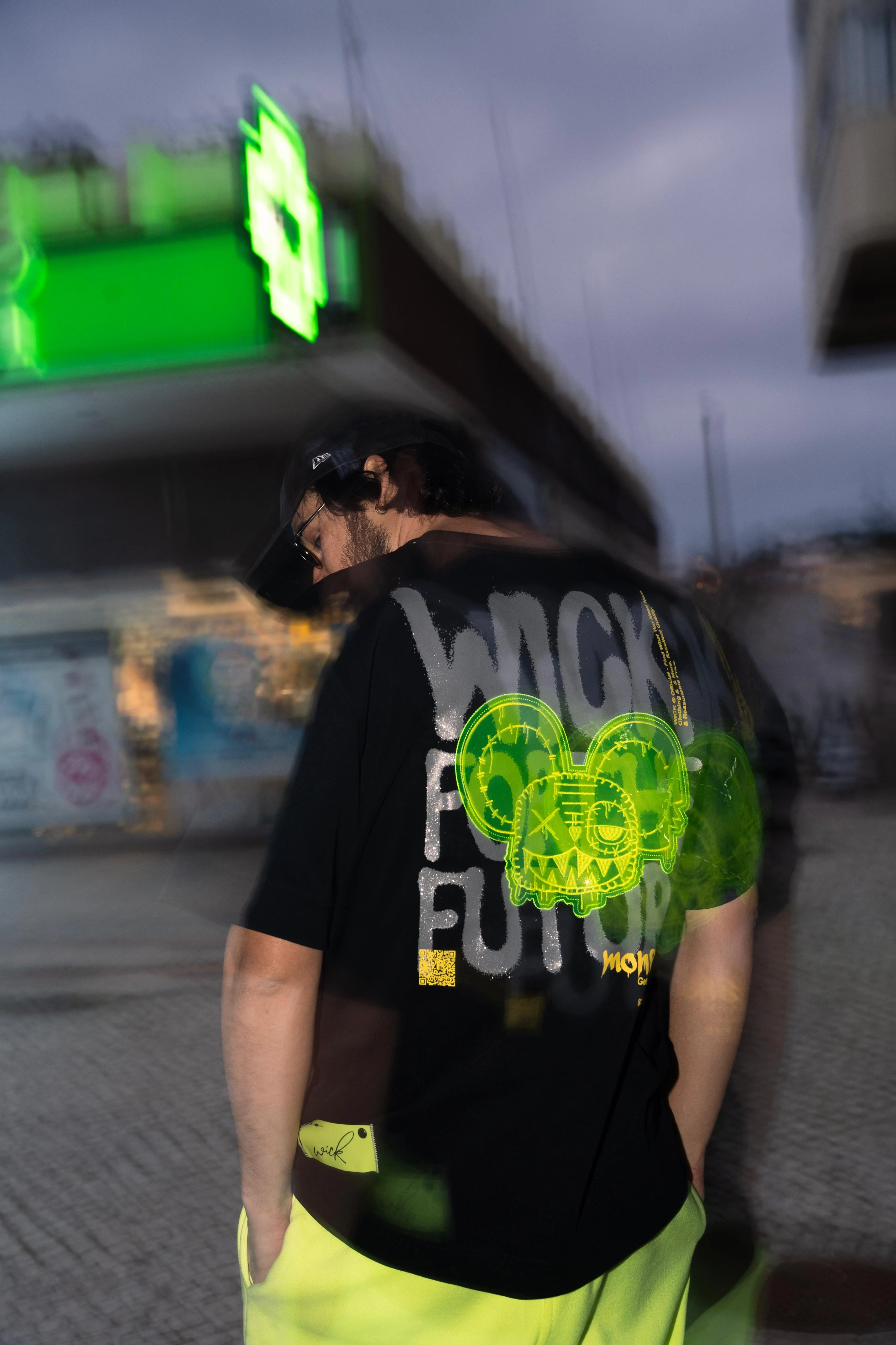 FUTURE OVERSIZED T-SHIRT!