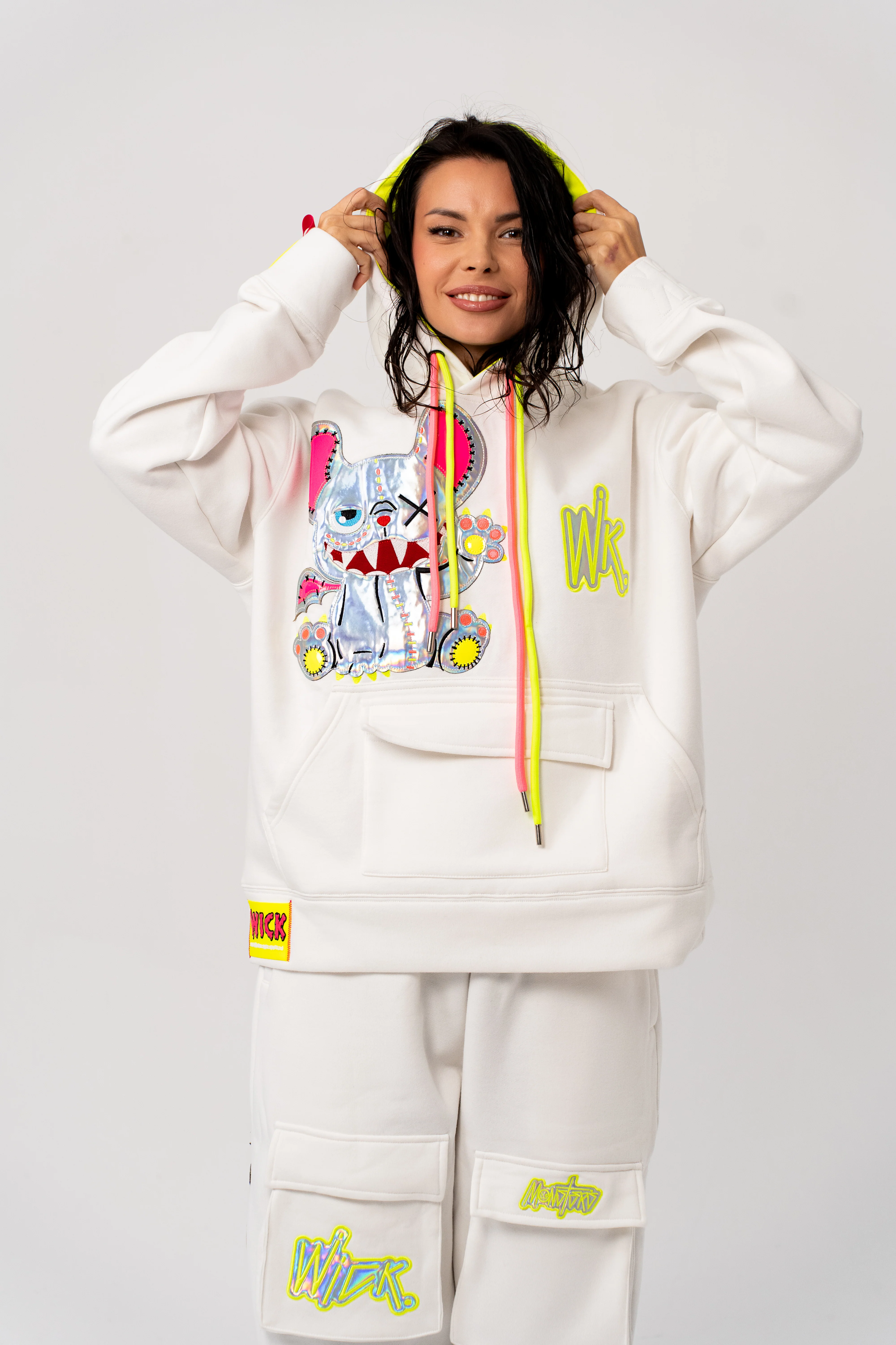 NEON ROYALTY HOODIE WHITE