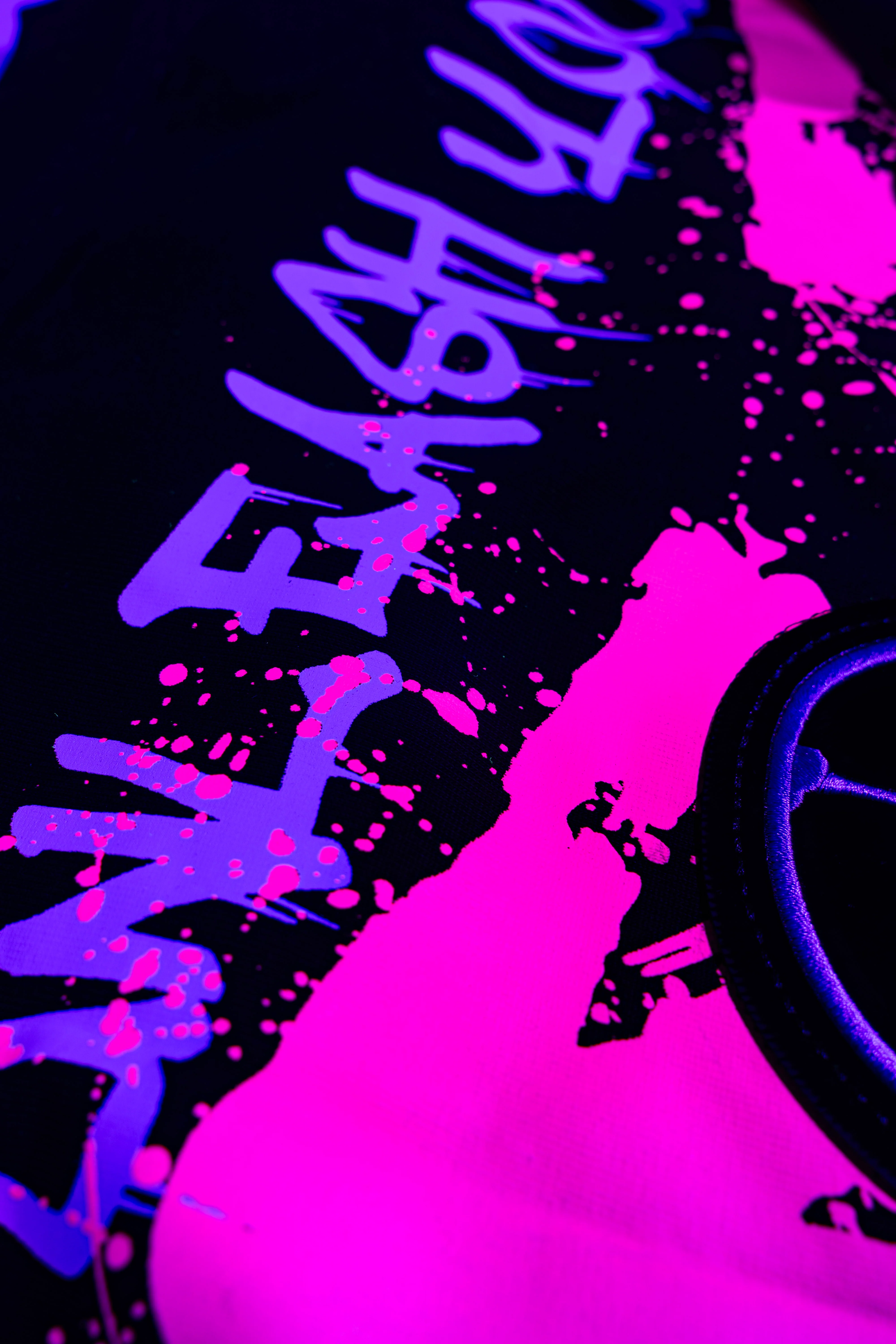 EXPLOSION BLACK OVERSIZED T-SHIRT!