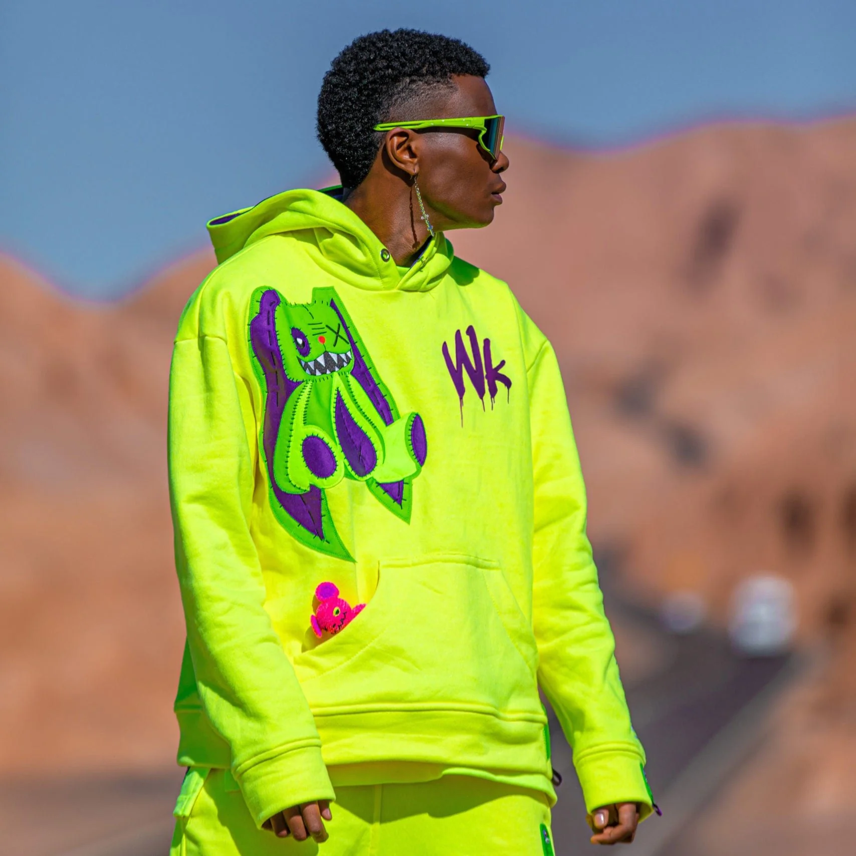 OVERSIZED YELLOW NEON HOODIE MONSTER COLLECTION!