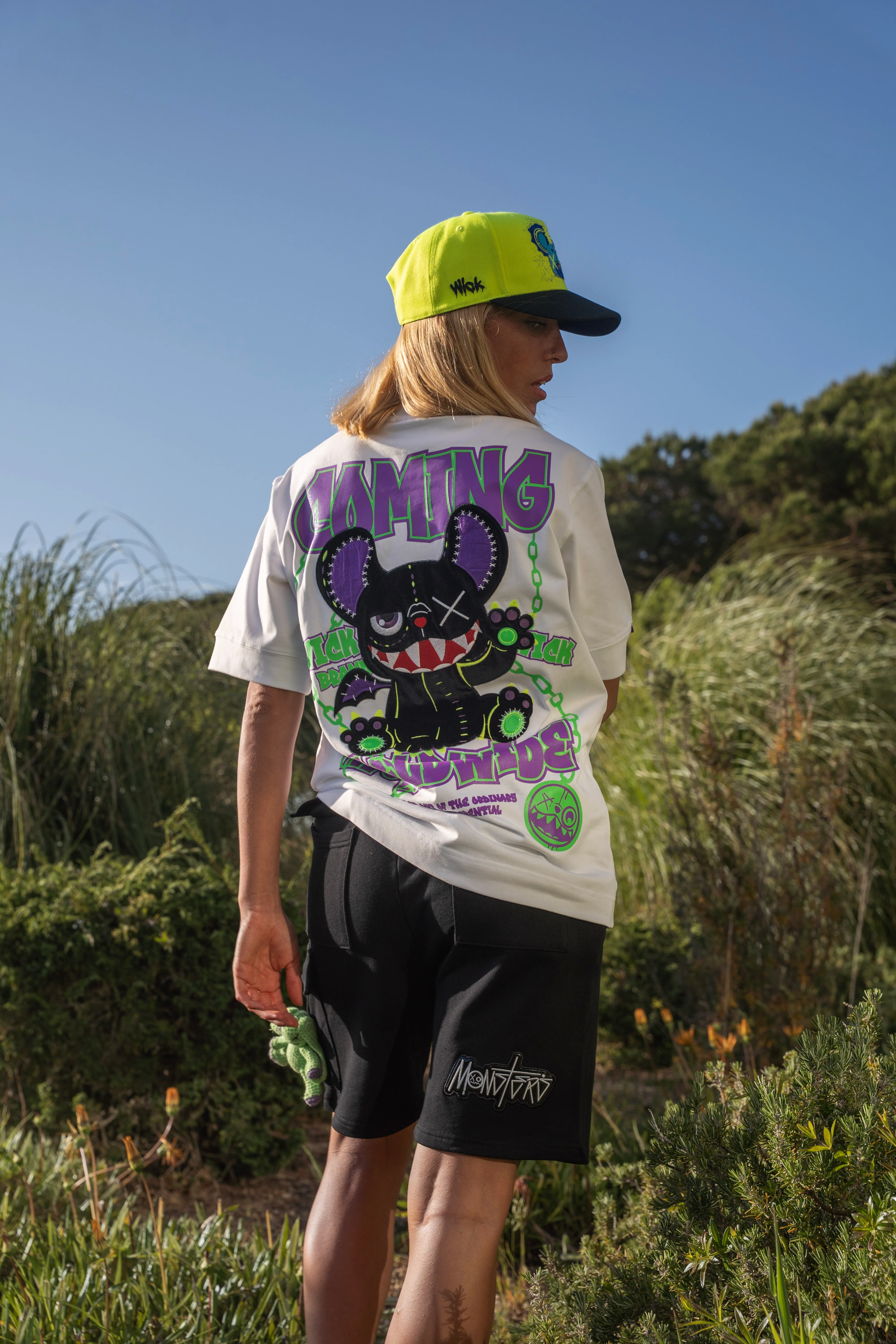 OVERSIZED NR WHITE CHAIN