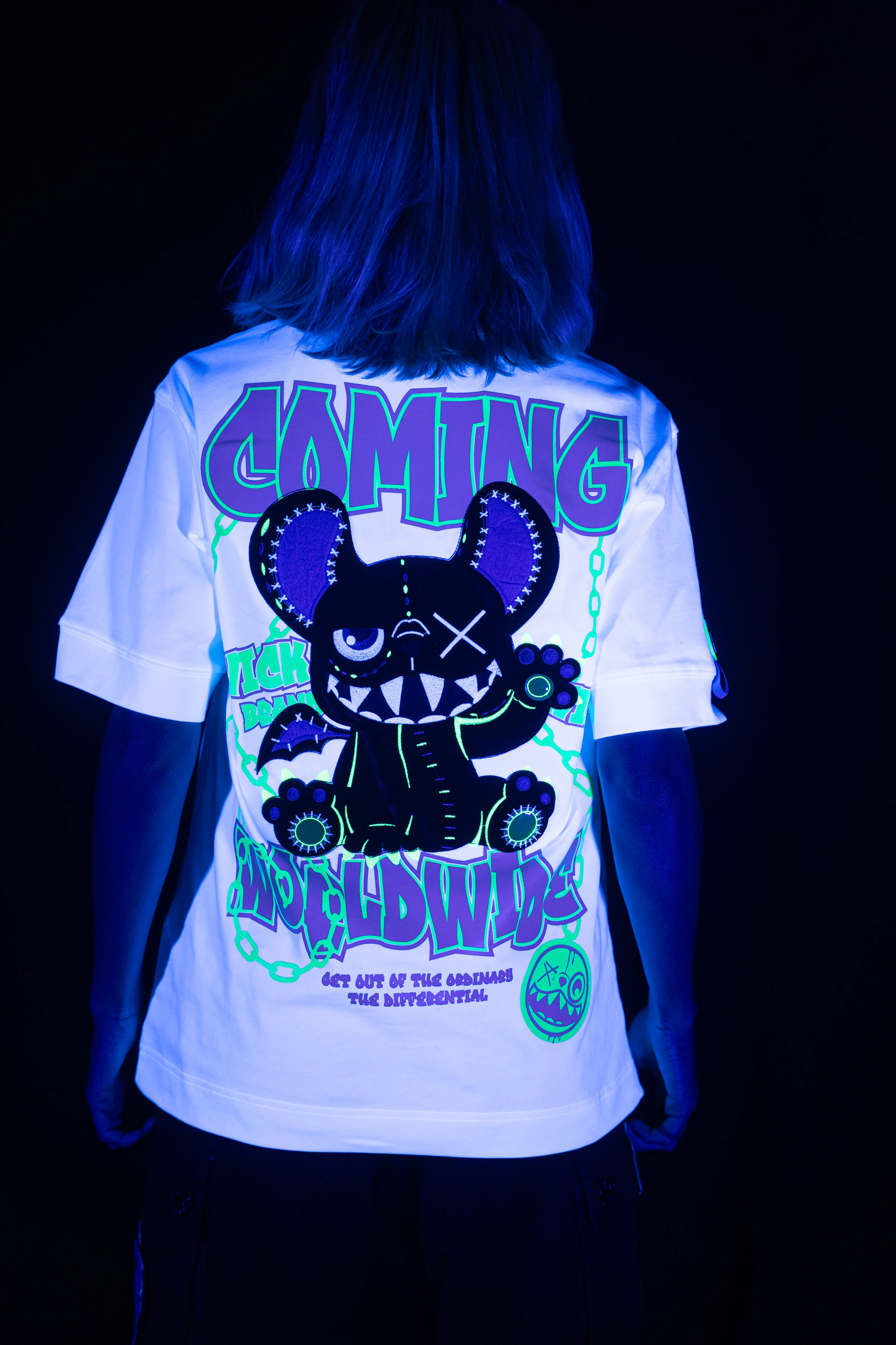 OVERSIZED NR WHITE CHAIN