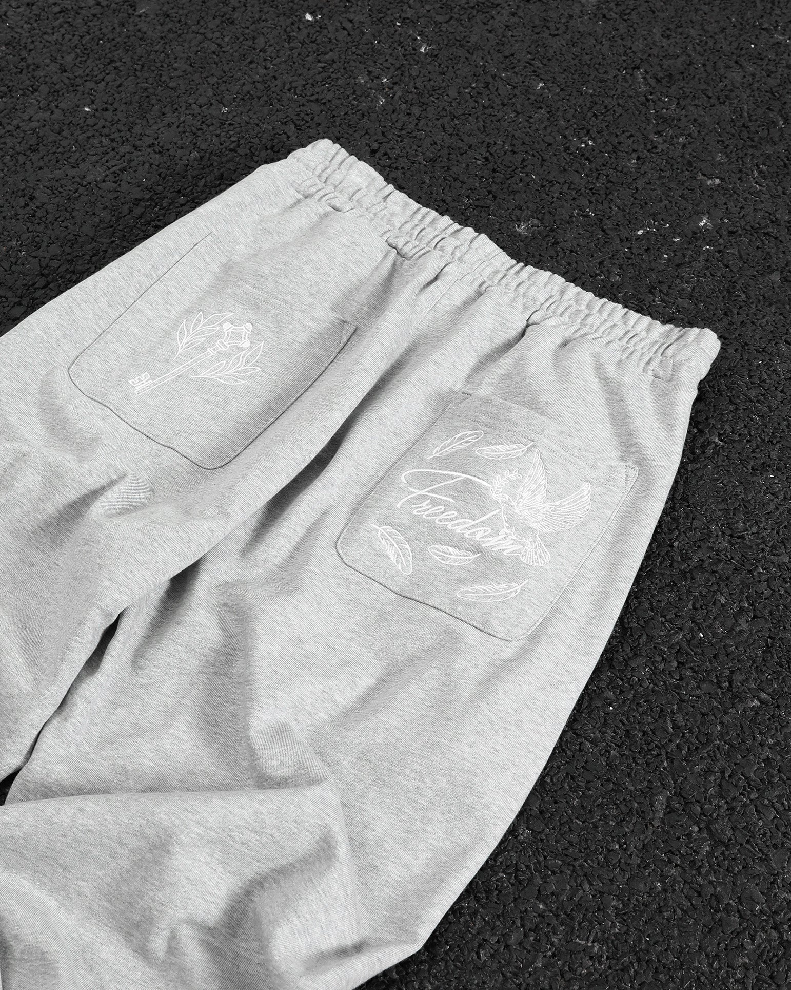 SURVEY CORPS SWEATPANTS