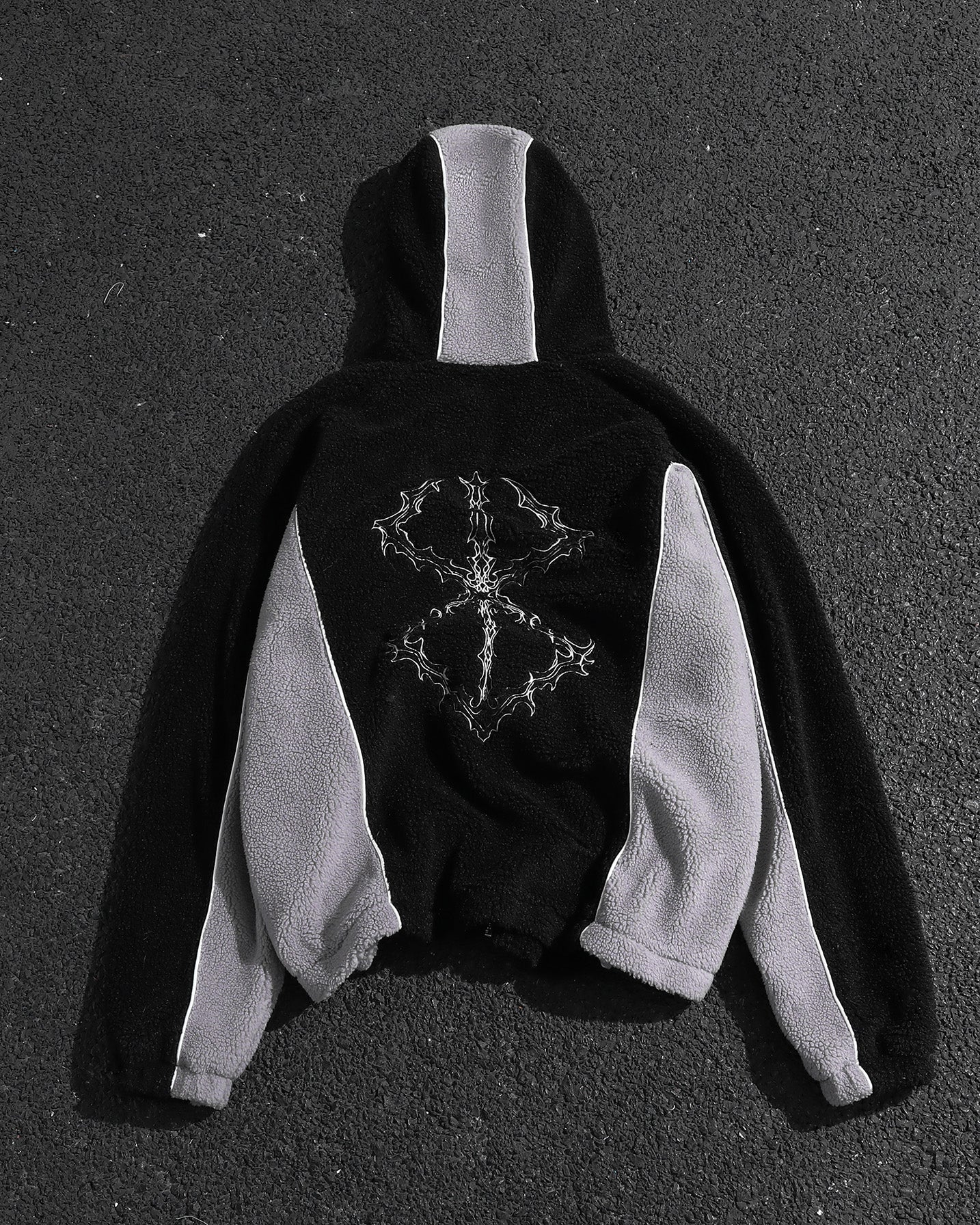 BERSERK FLEECE