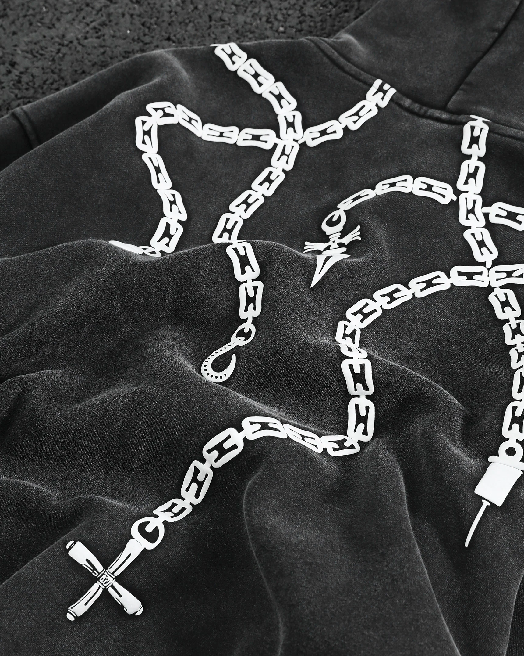 CHAINS ZIP-UPS