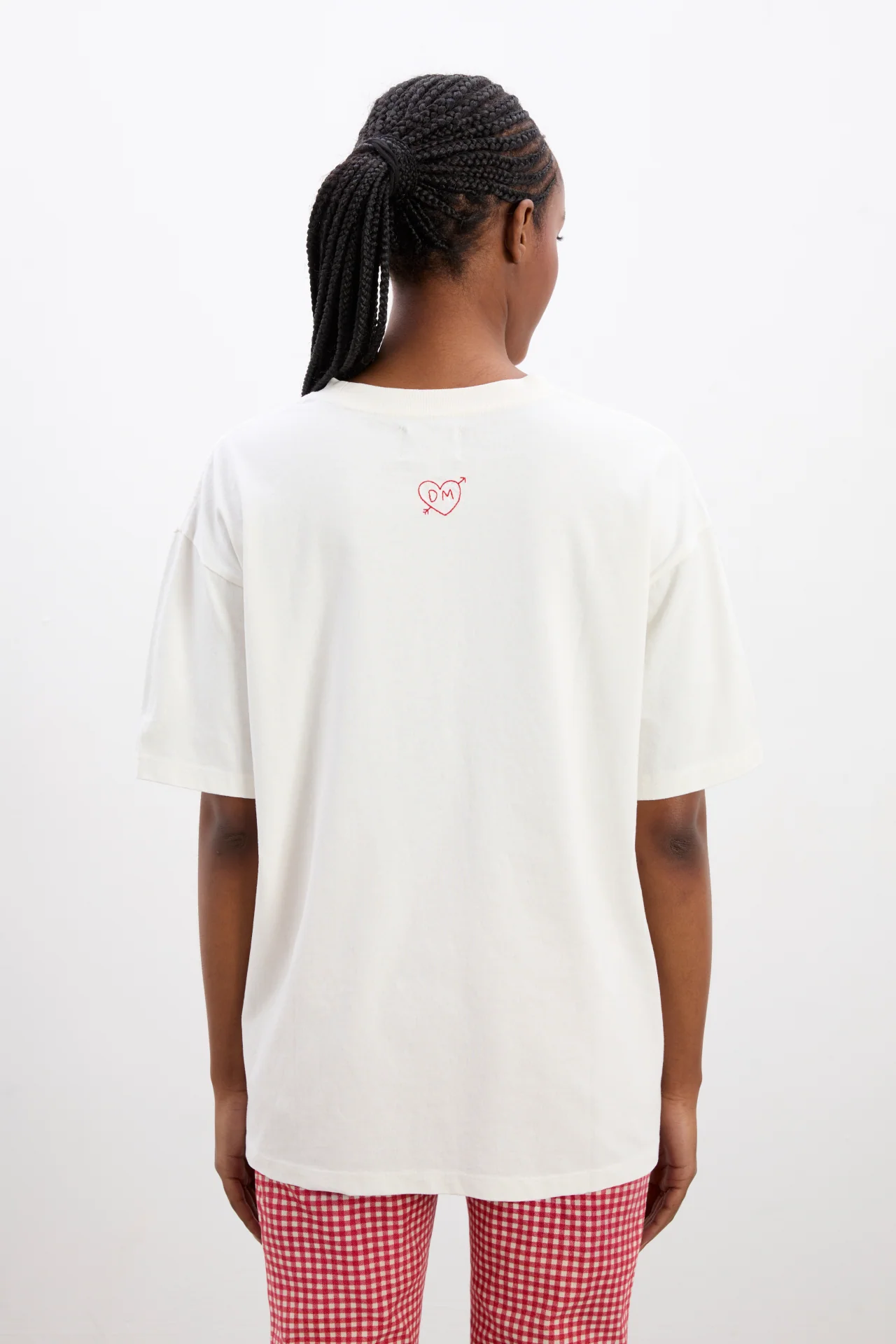 berry jam boyfriend tee - ecru