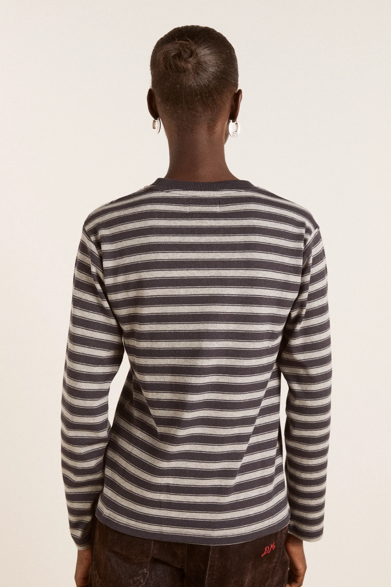 lilah fitted ls tee - grey marl stripe