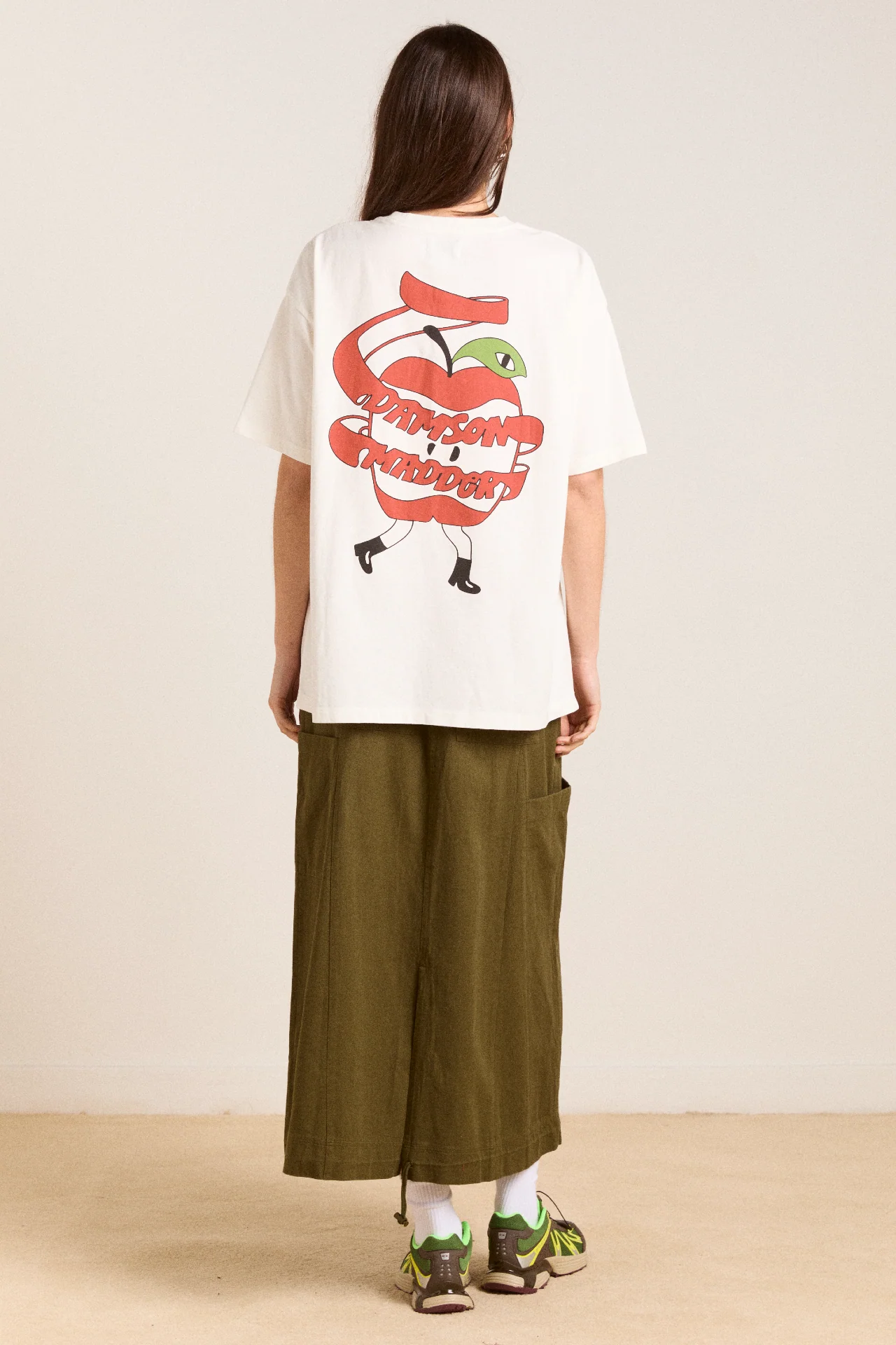 apple peel boyfriend tee - ecru