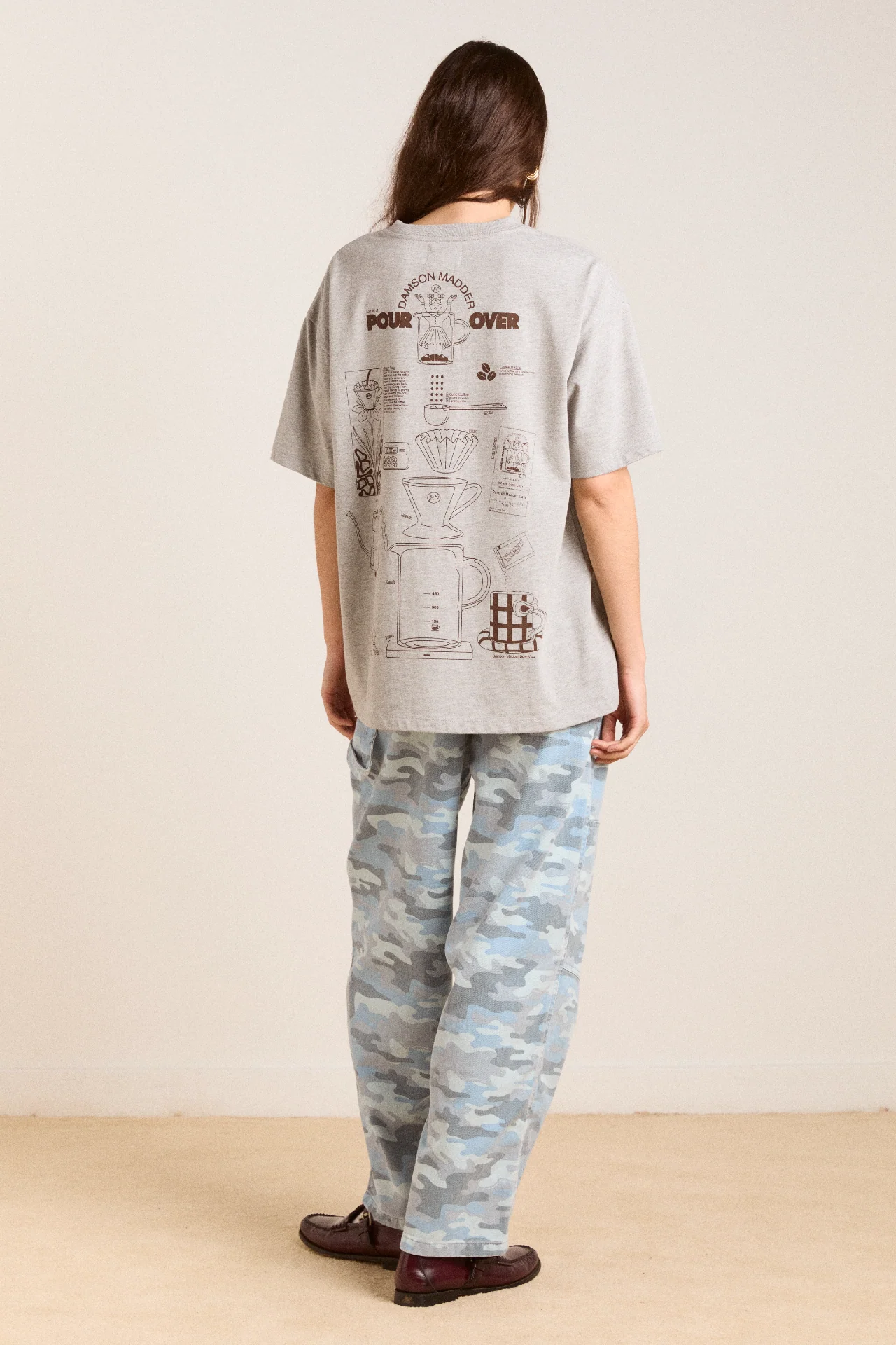 pour over coffee boyfriend tee - grey