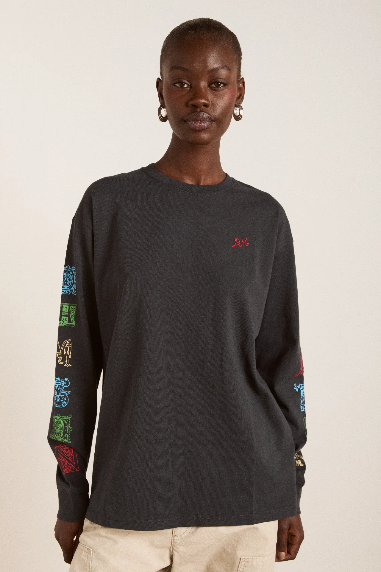 winter solstice long sleeve tee- charcoal