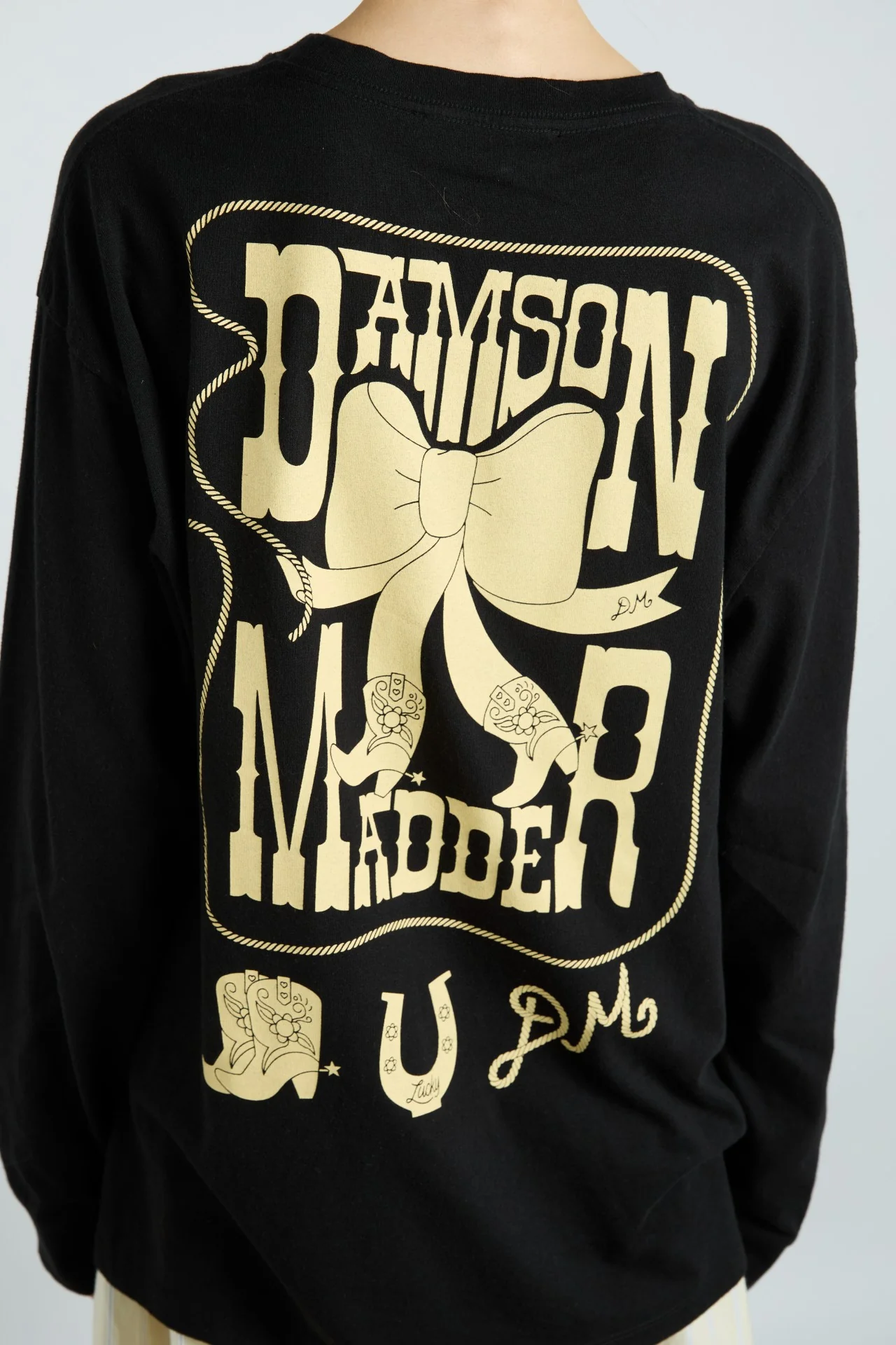 cowboy long sleeve tee- black