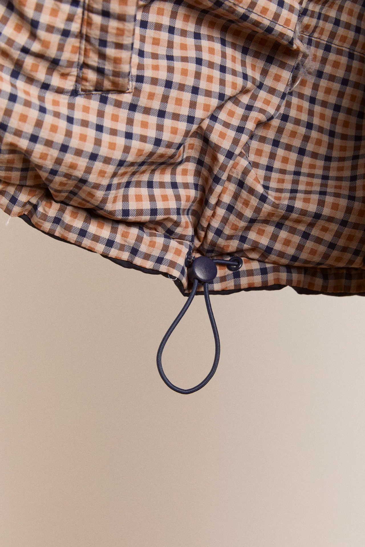 reversible opal puffer - navy & check