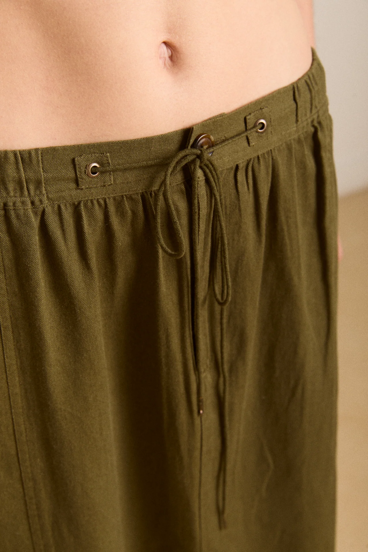 vika utility midi skirt - olive