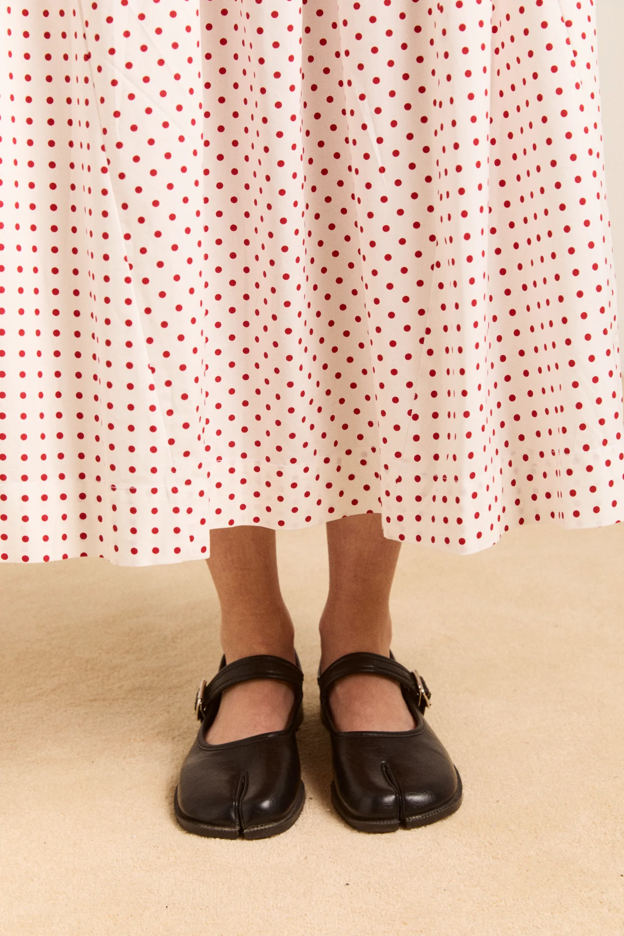 layla skirt - off white and red spot