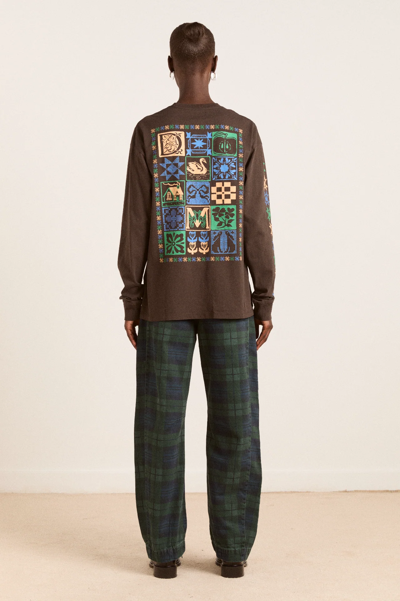 patchwork quilt ls tee - coffee bean