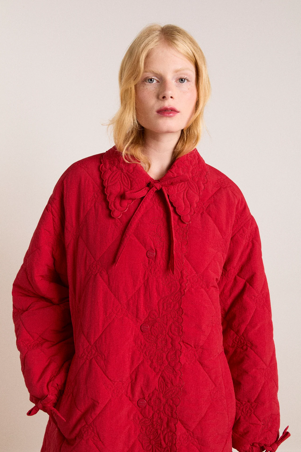 avery embroidered quilted coat - red