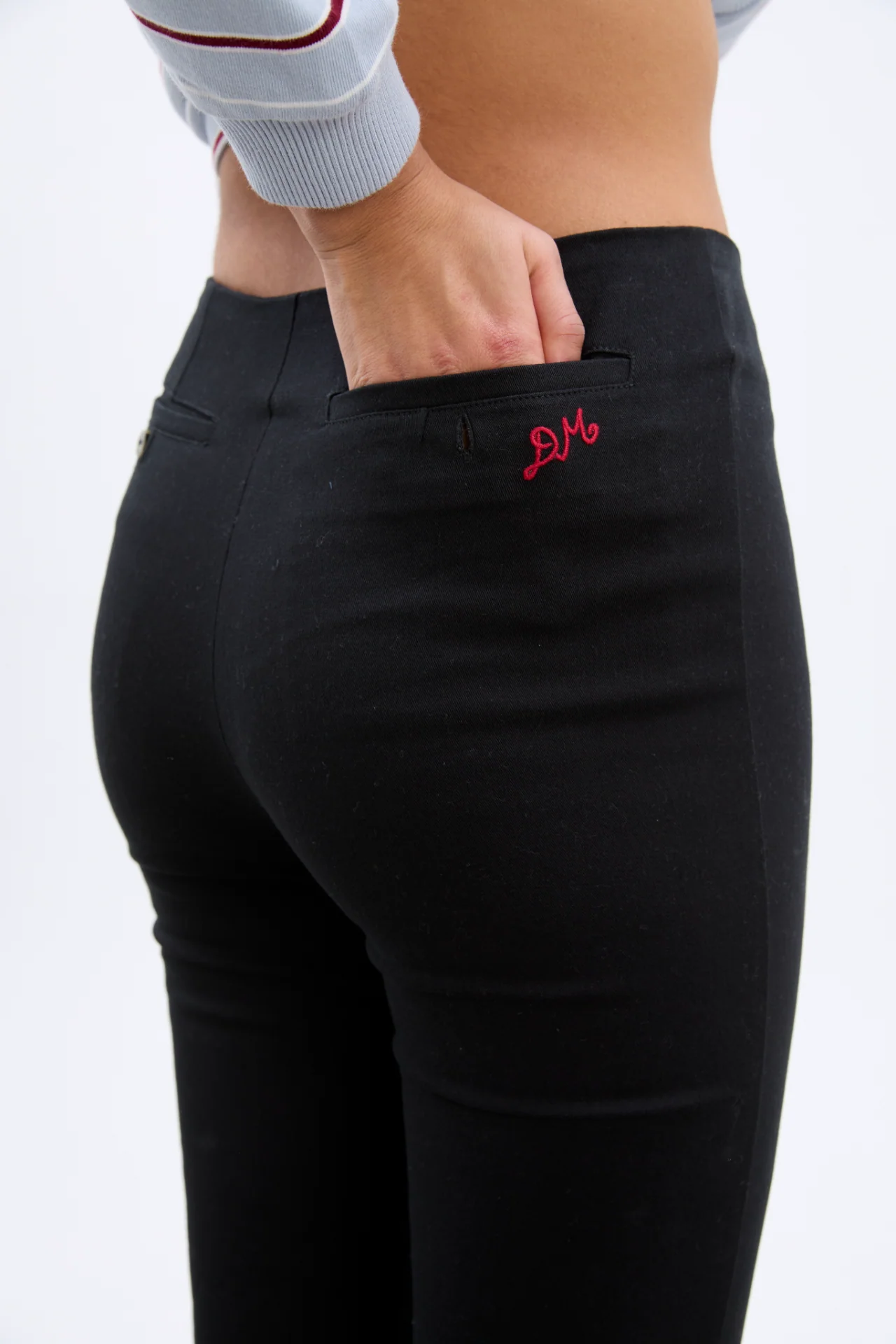 anisa capri pants - black